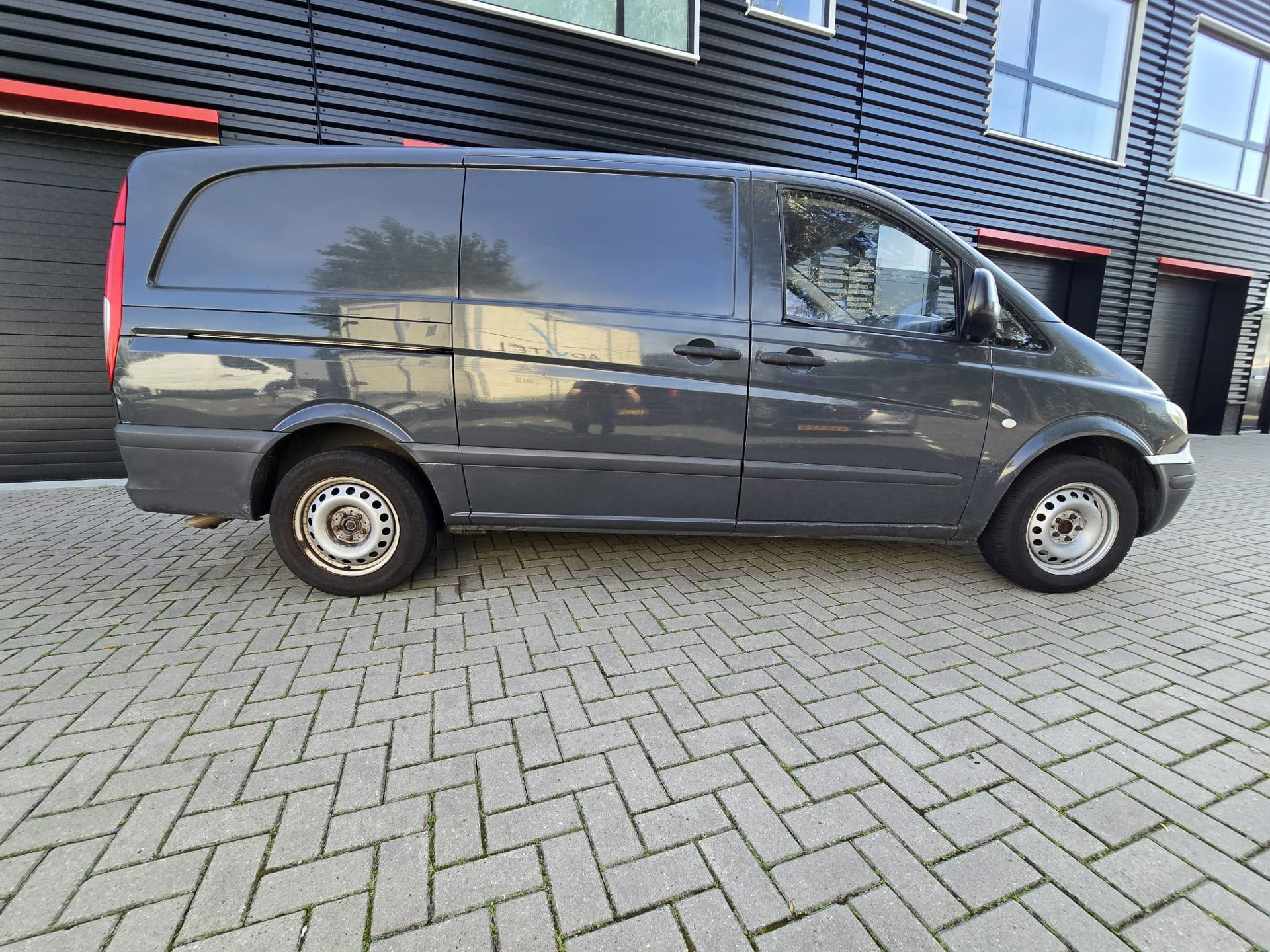Foto van Mercedes-Benz Vito 111 CDI