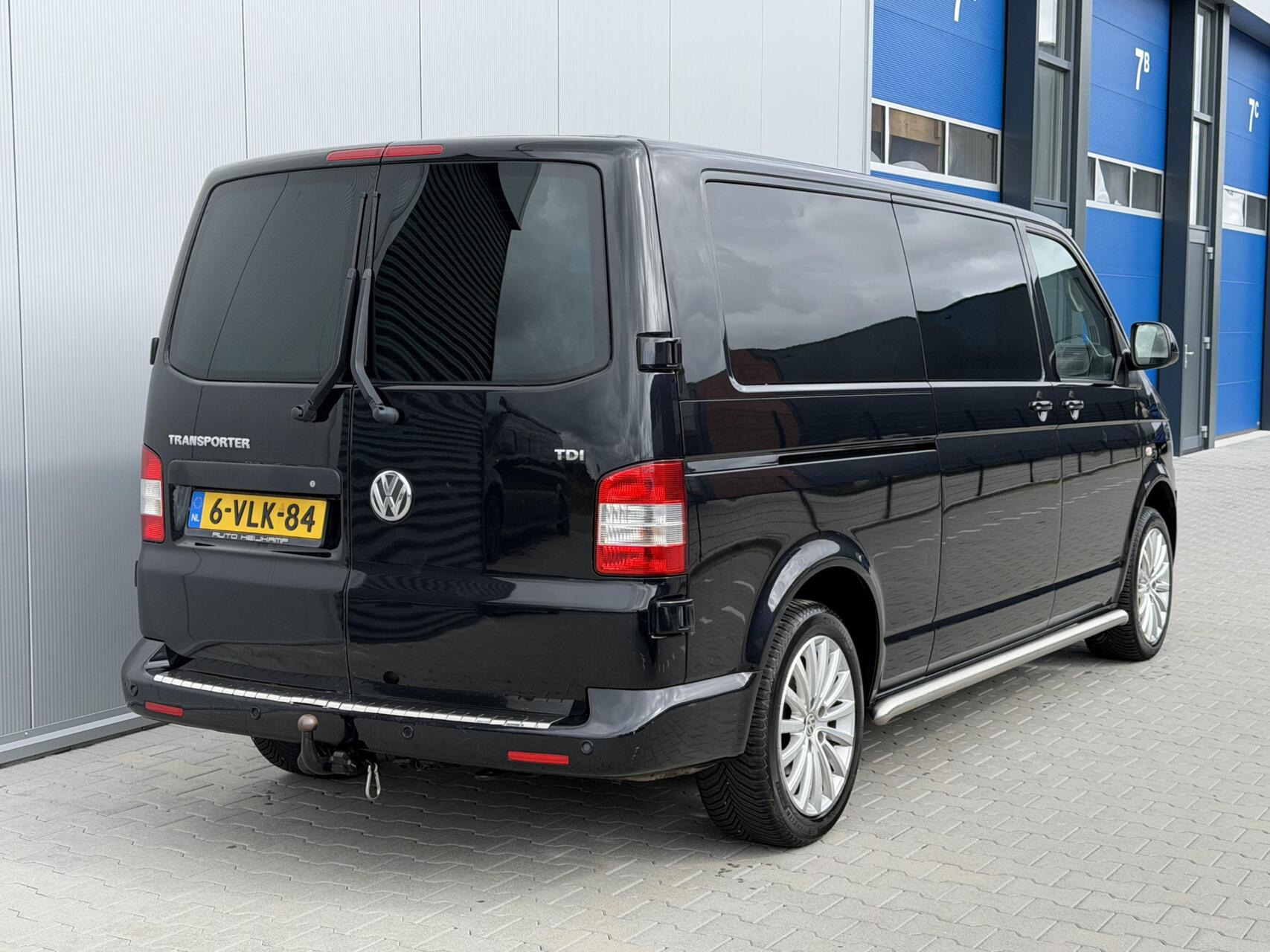 Foto van Volkswagen Transporter Bestel D 132 KW DC Aut
