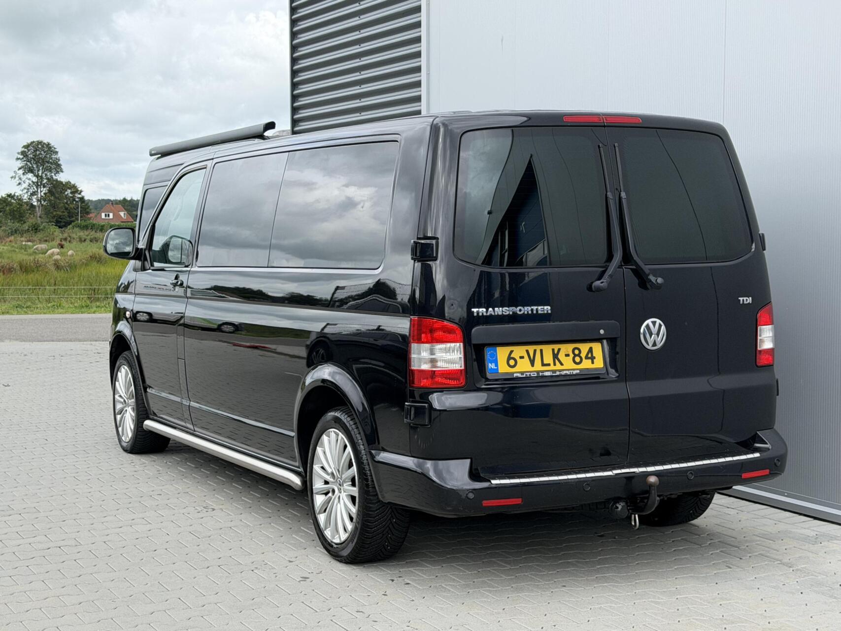 Foto van Volkswagen Transporter Bestel D 132 KW DC Aut