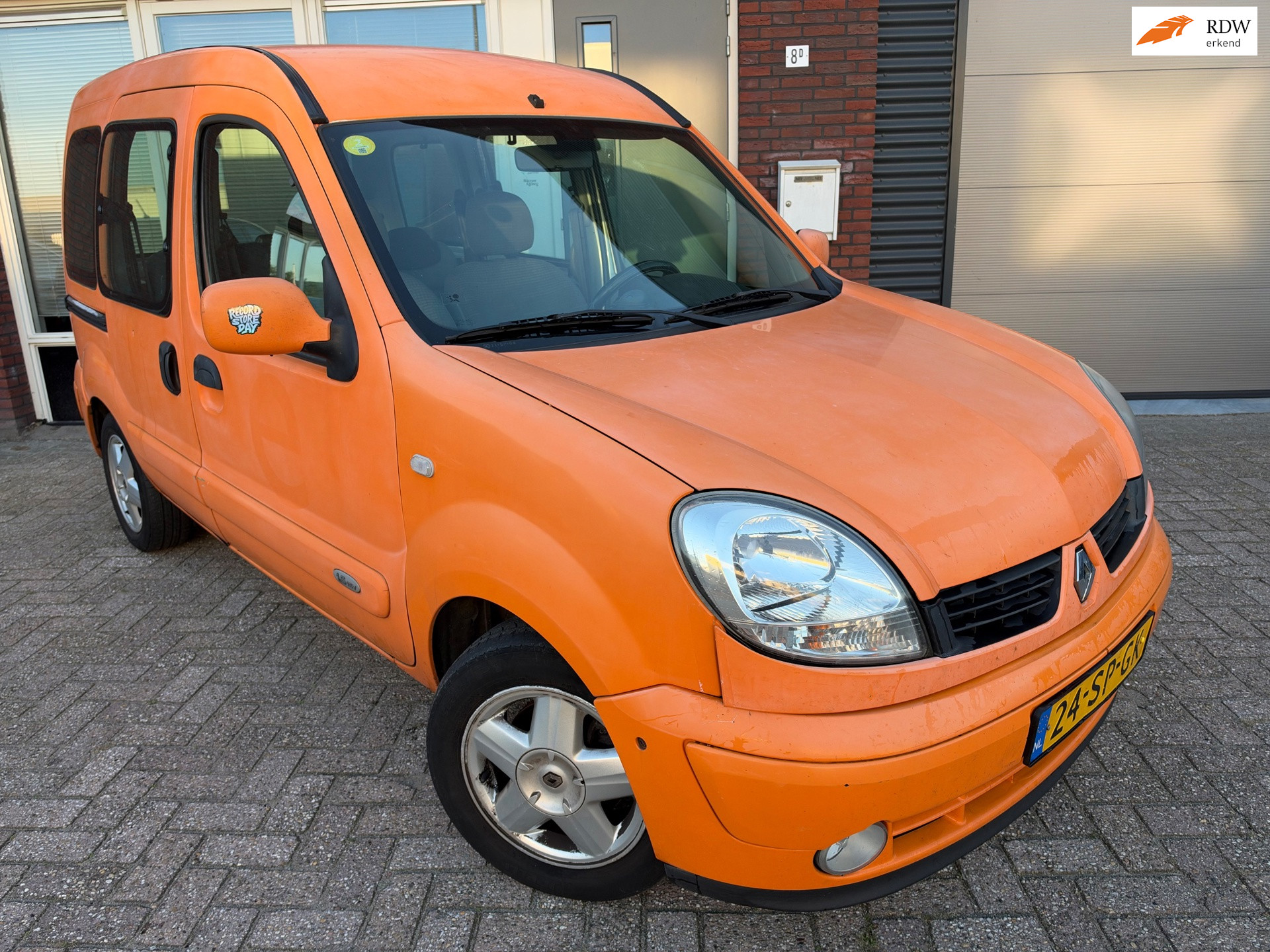 Renault Kangoo 1.6-16V Privilège / Airco / AUT / NAP / LM 2006 - voorkant