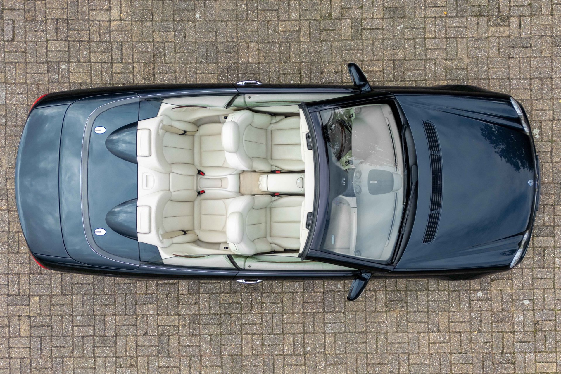 Foto van Mercedes-Benz CLK 200 Kompressor