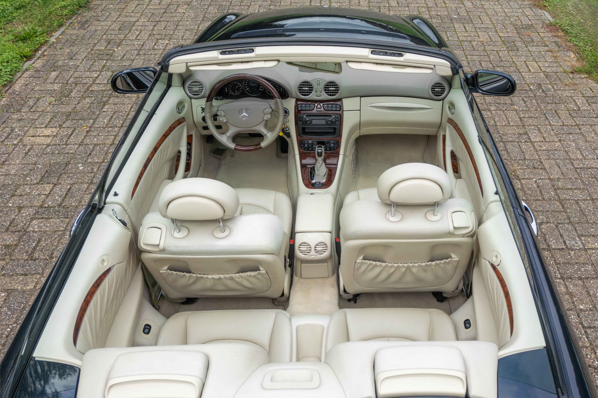 Foto van Mercedes-Benz CLK 200 Kompressor