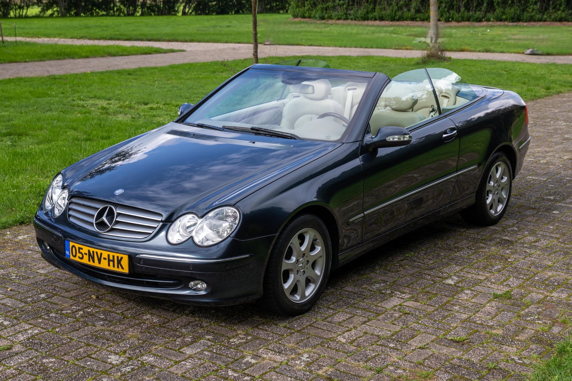 Foto van Mercedes-Benz CLK 200 Kompressor