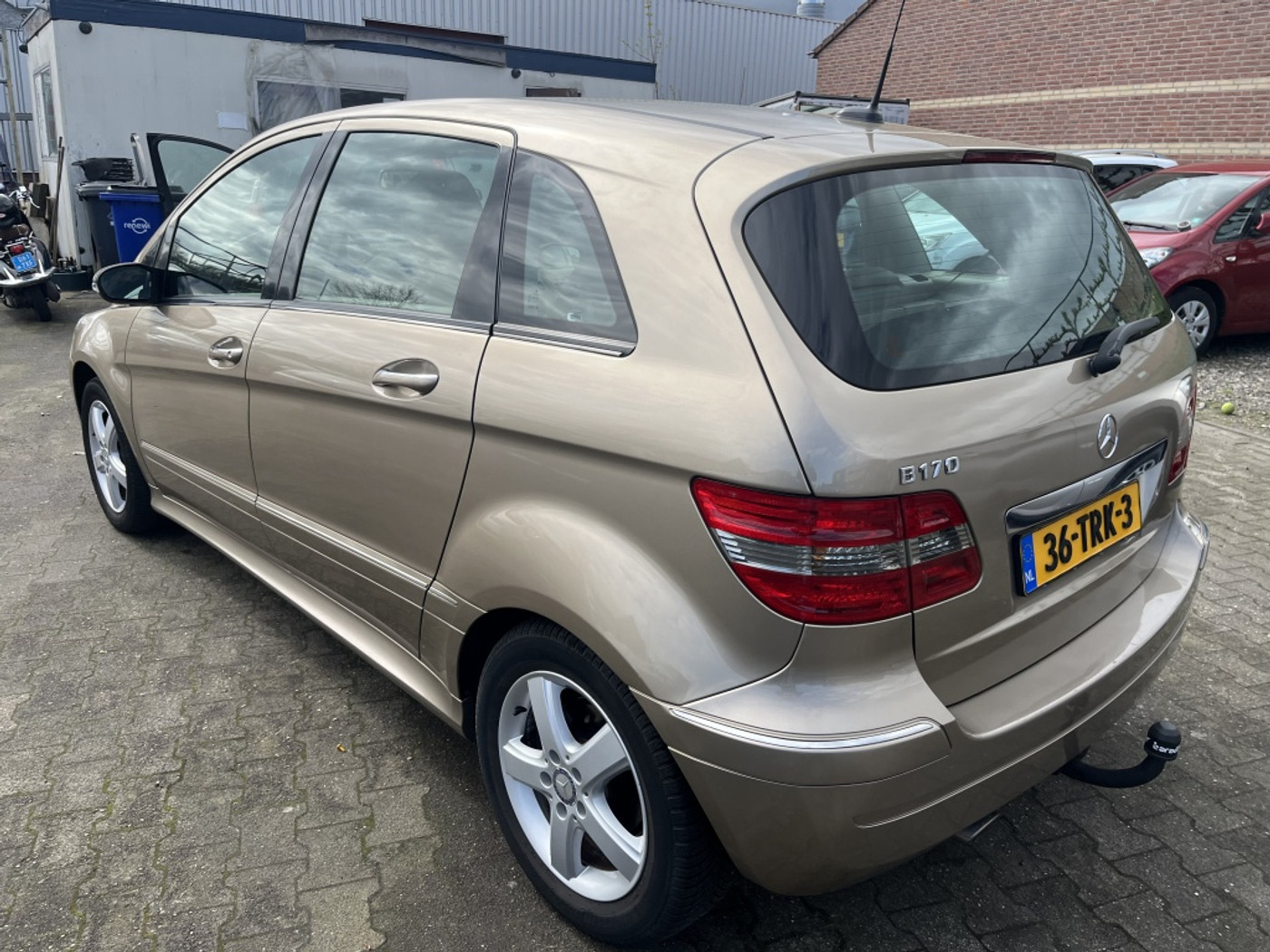 Foto van Mercedes-Benz B 170