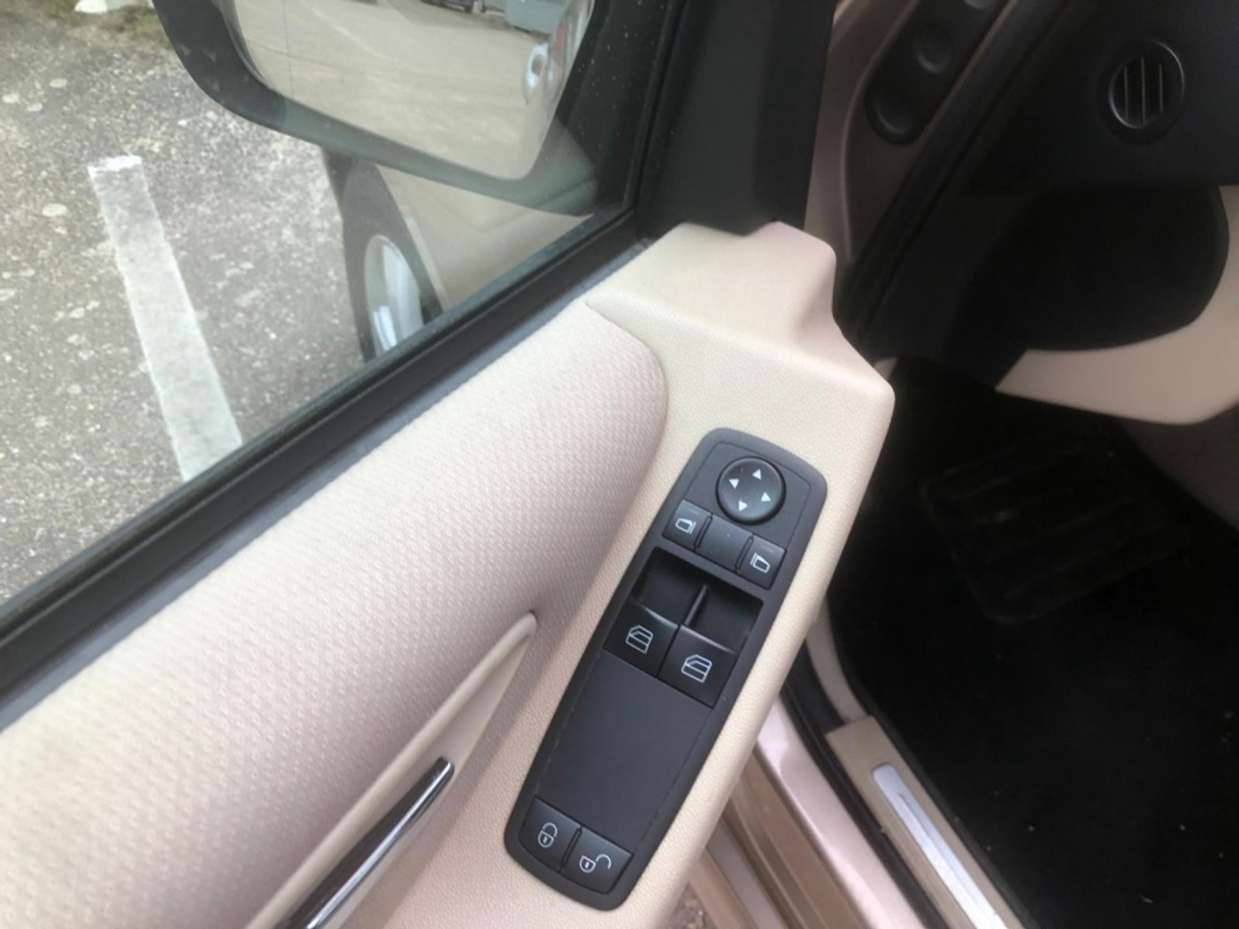 Foto van Mercedes-Benz B 170