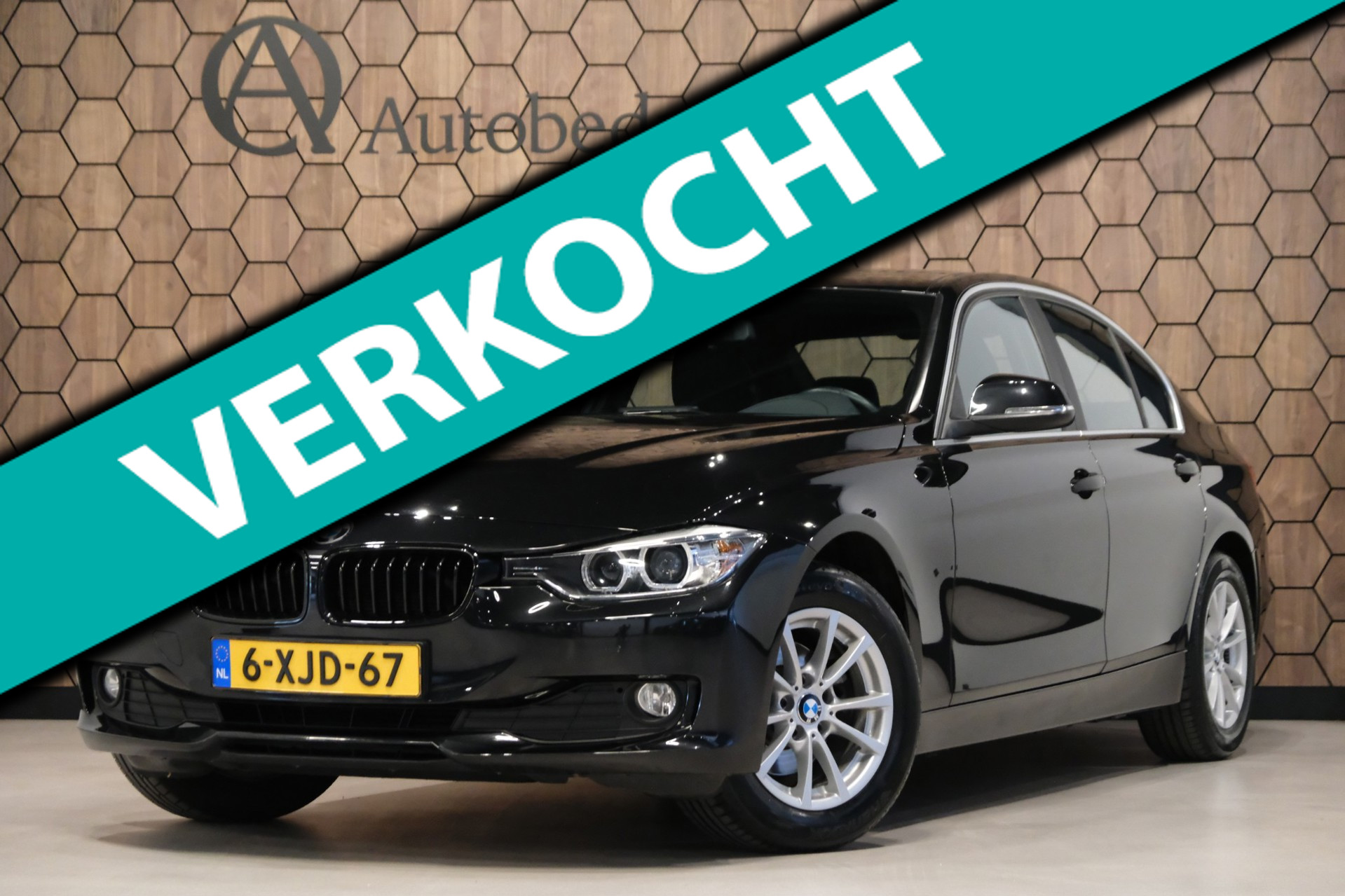 BMW 316i 316i Executive *Navigatie/Trekhaak* Sportinterieur 193dkm! 2014 - voorkant
