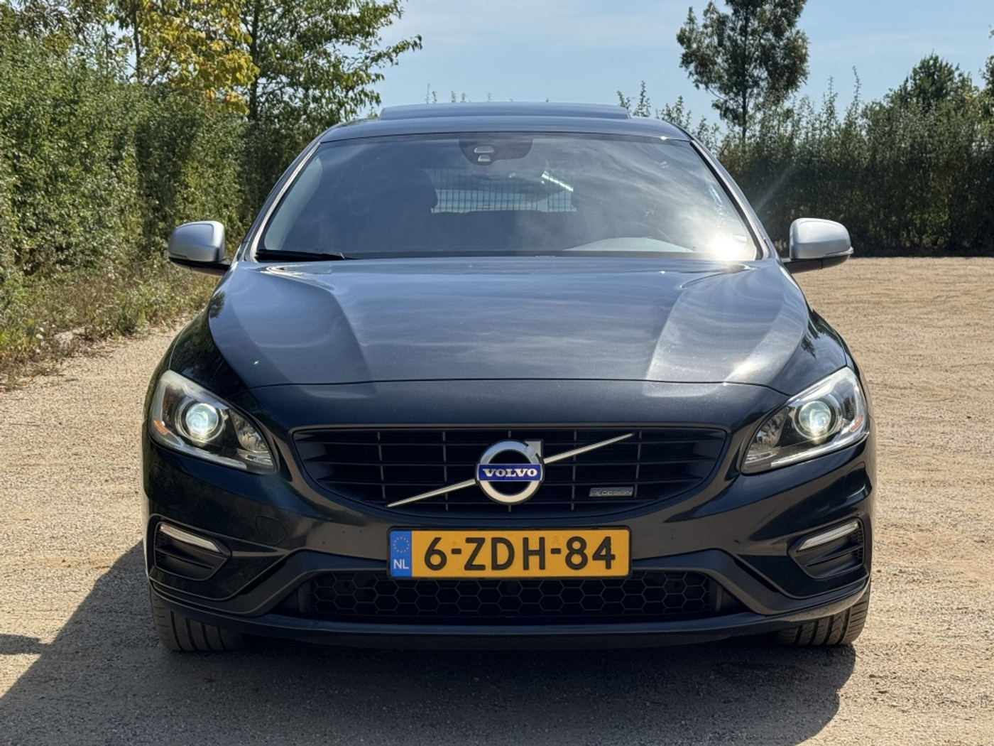 Foto van Volvo V60 Plug In Hybrid