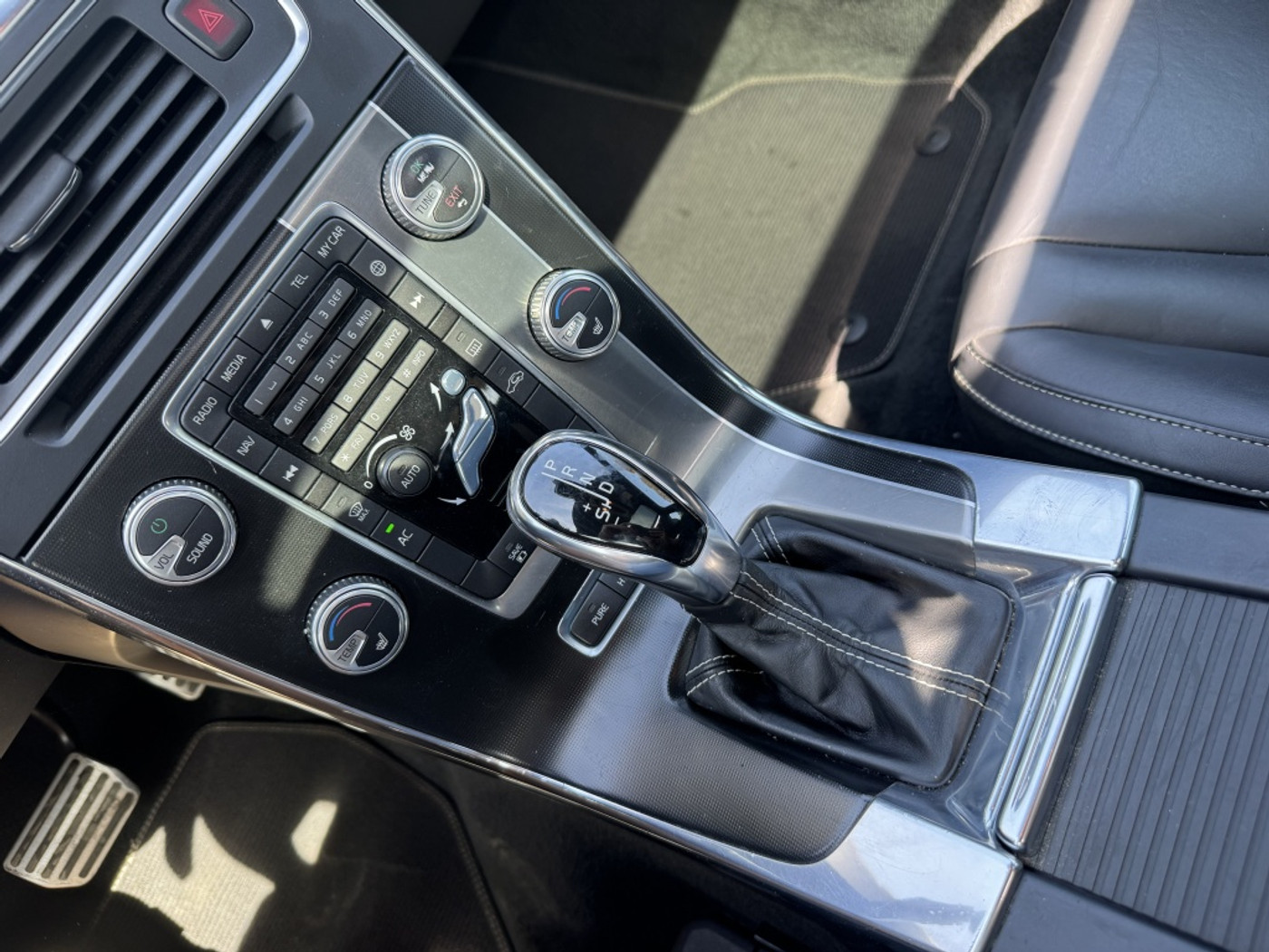 Foto van Volvo V60 Plug In Hybrid