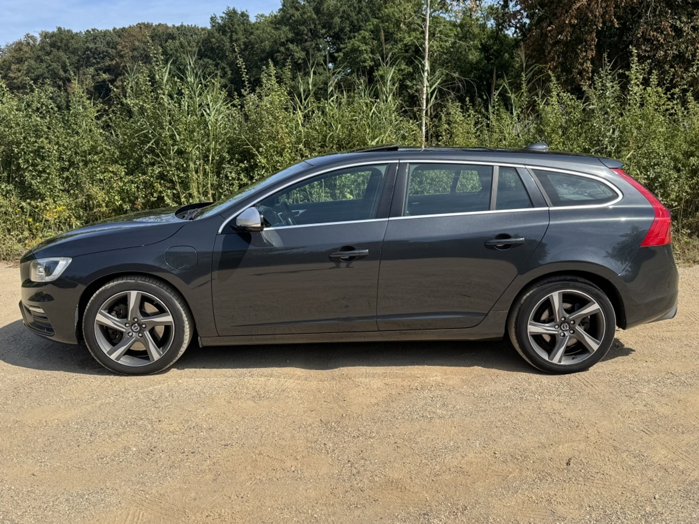 Foto van Volvo V60 Plug In Hybrid