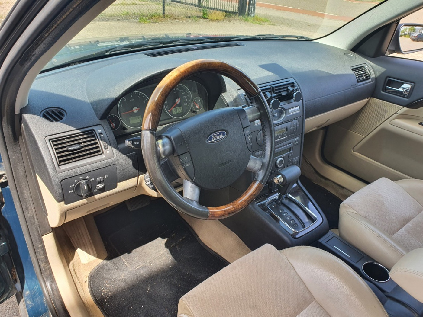 Foto van Ford Mondeo