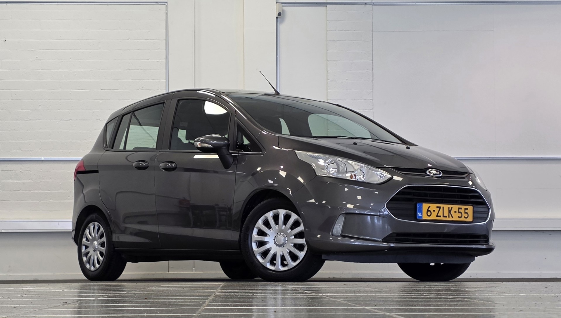 Foto van Ford B-max