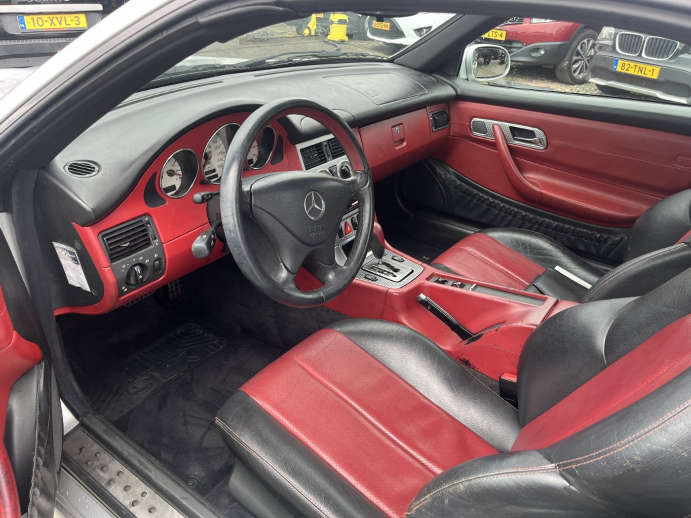 Foto van Mercedes-Benz SLK 230 Kompressor