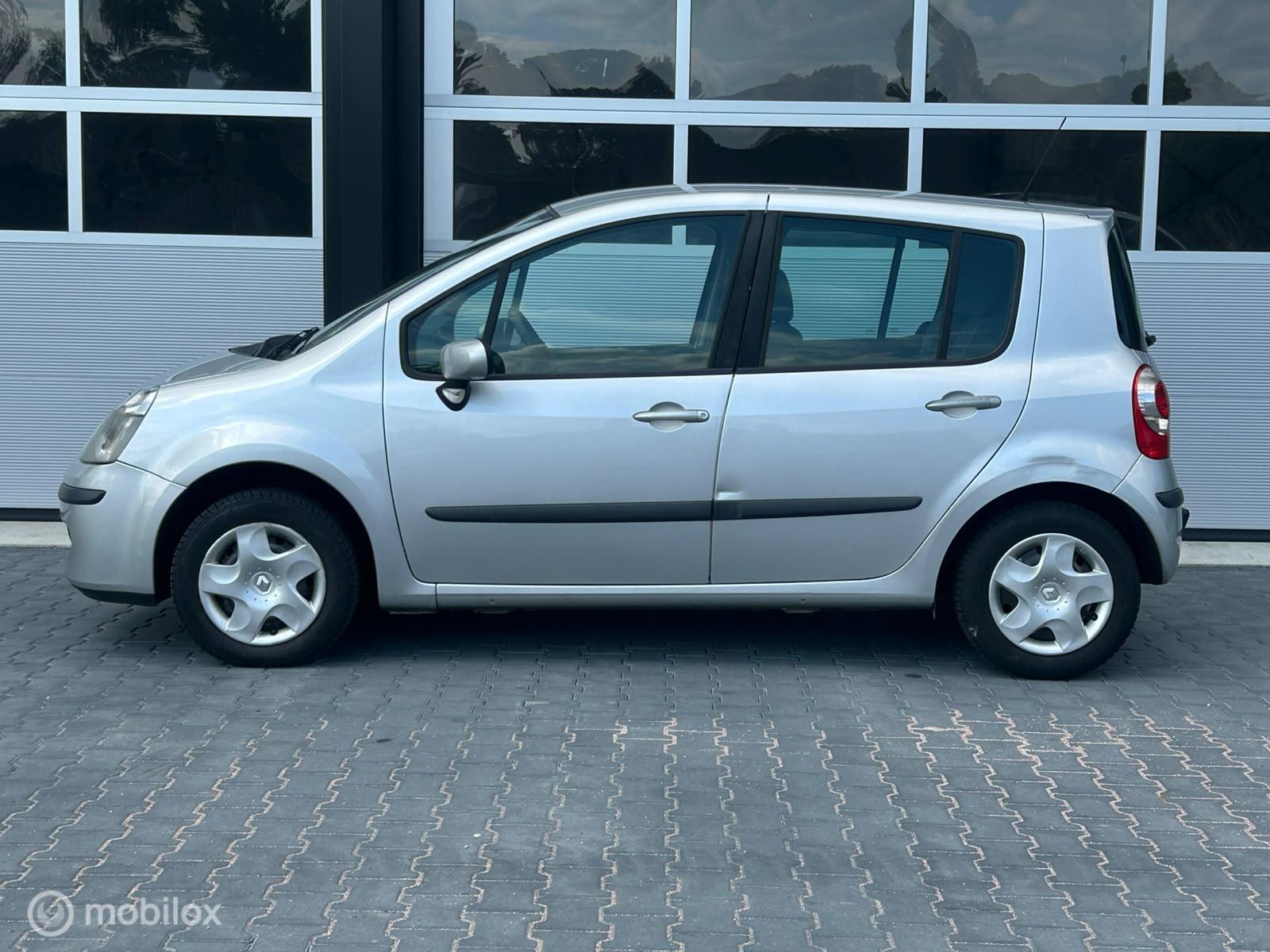 Foto van Renault Modus
