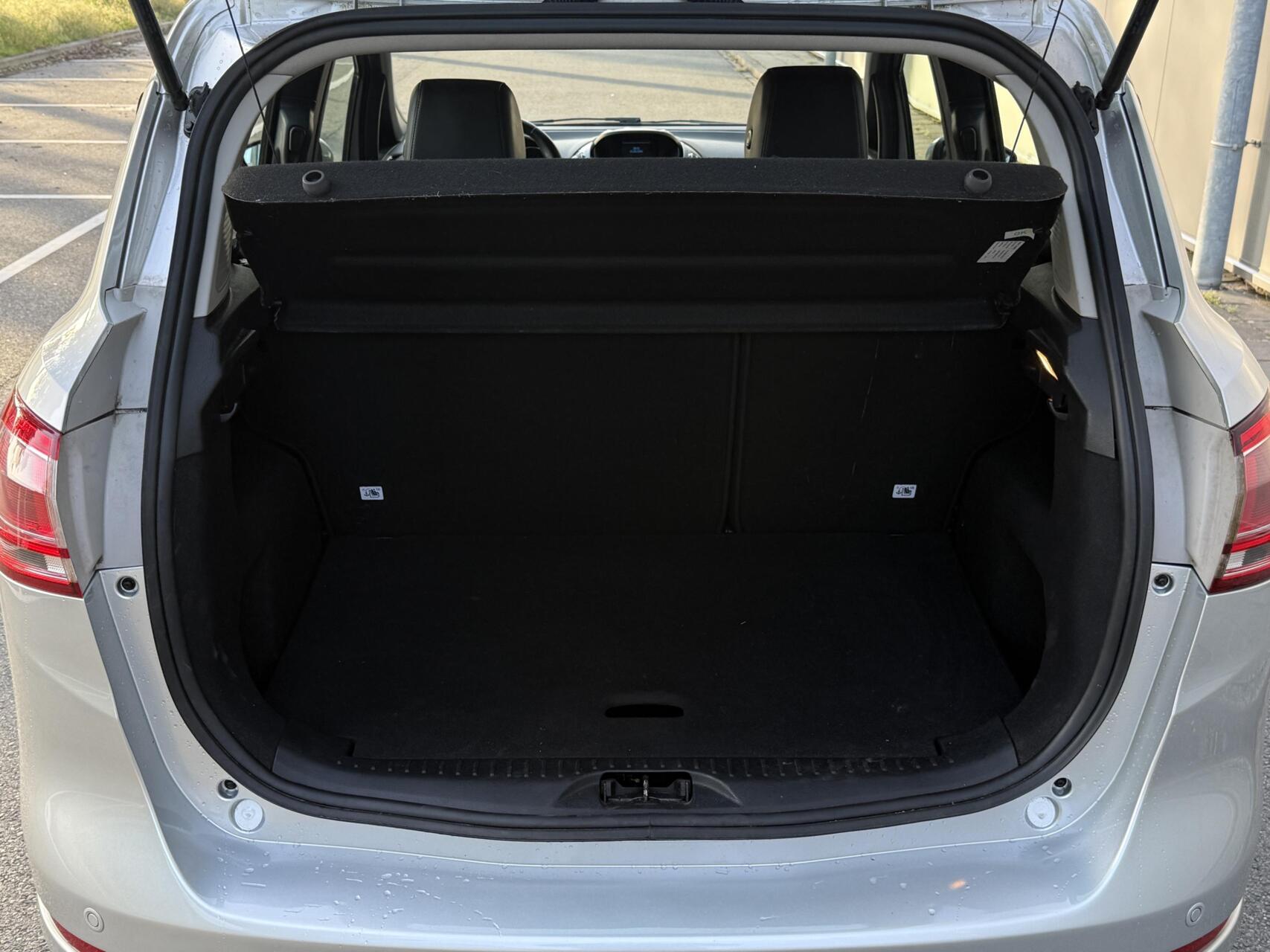 Foto van Ford B-max