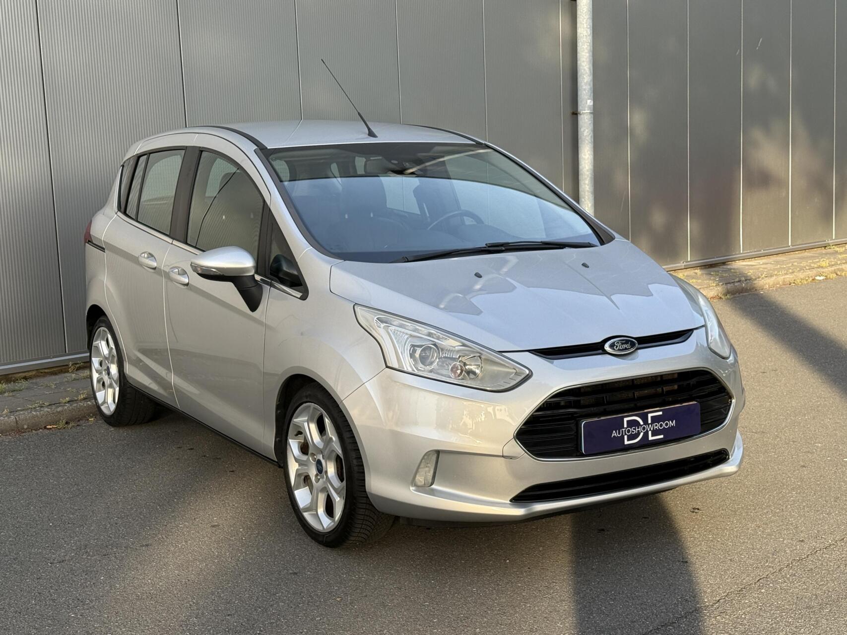 Foto van Ford B-max