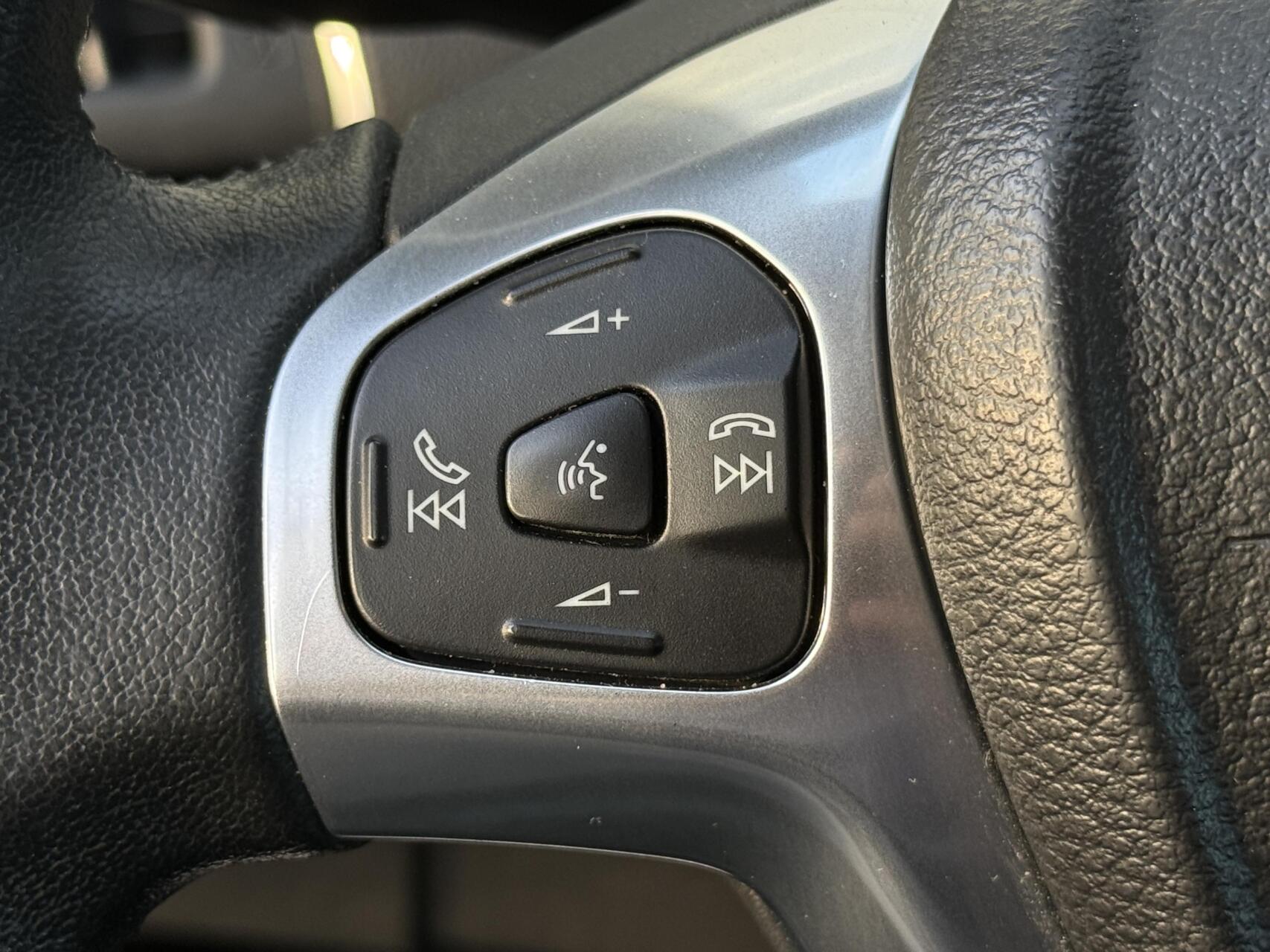 Foto van Ford B-max