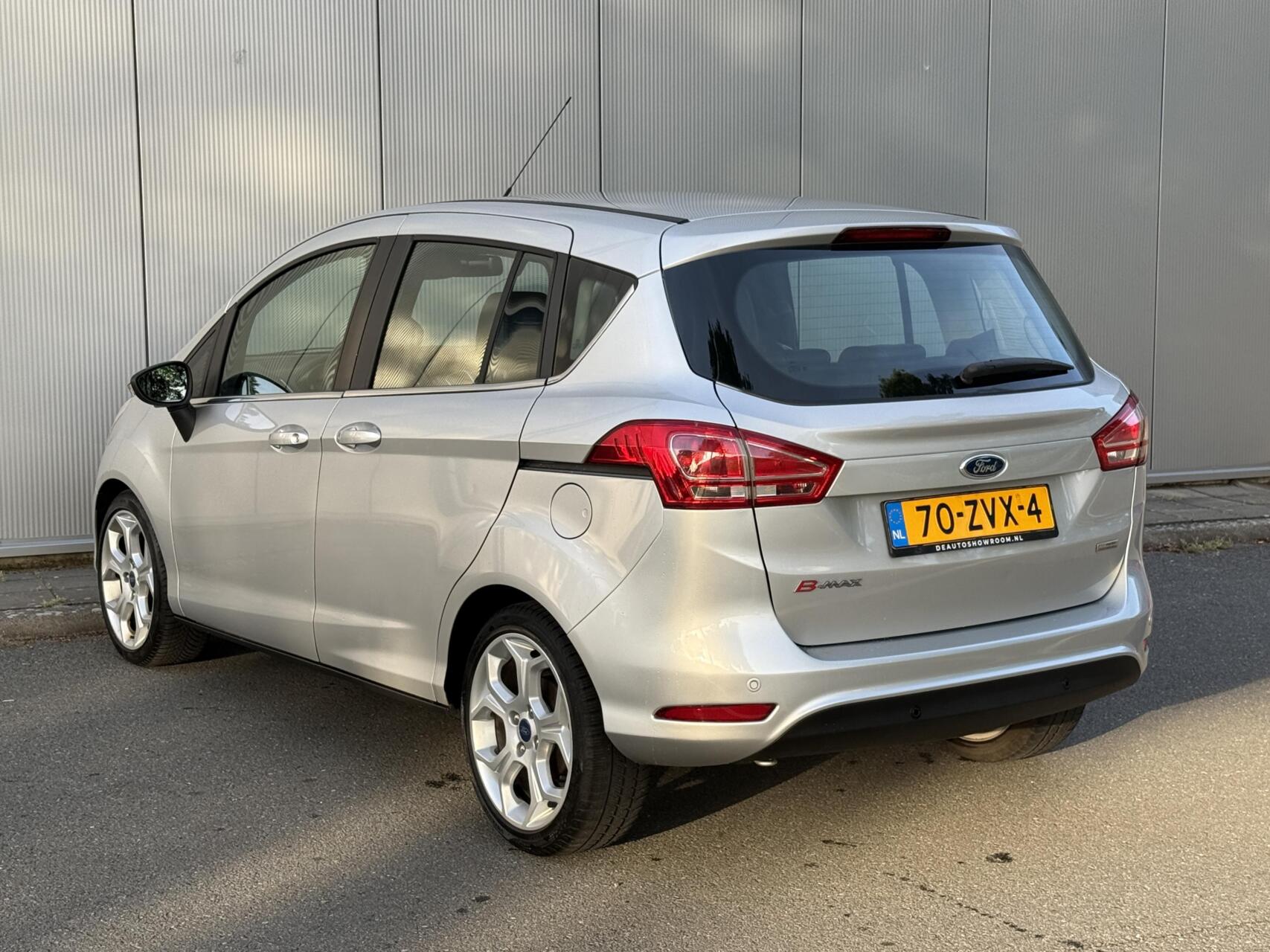 Foto van Ford B-max