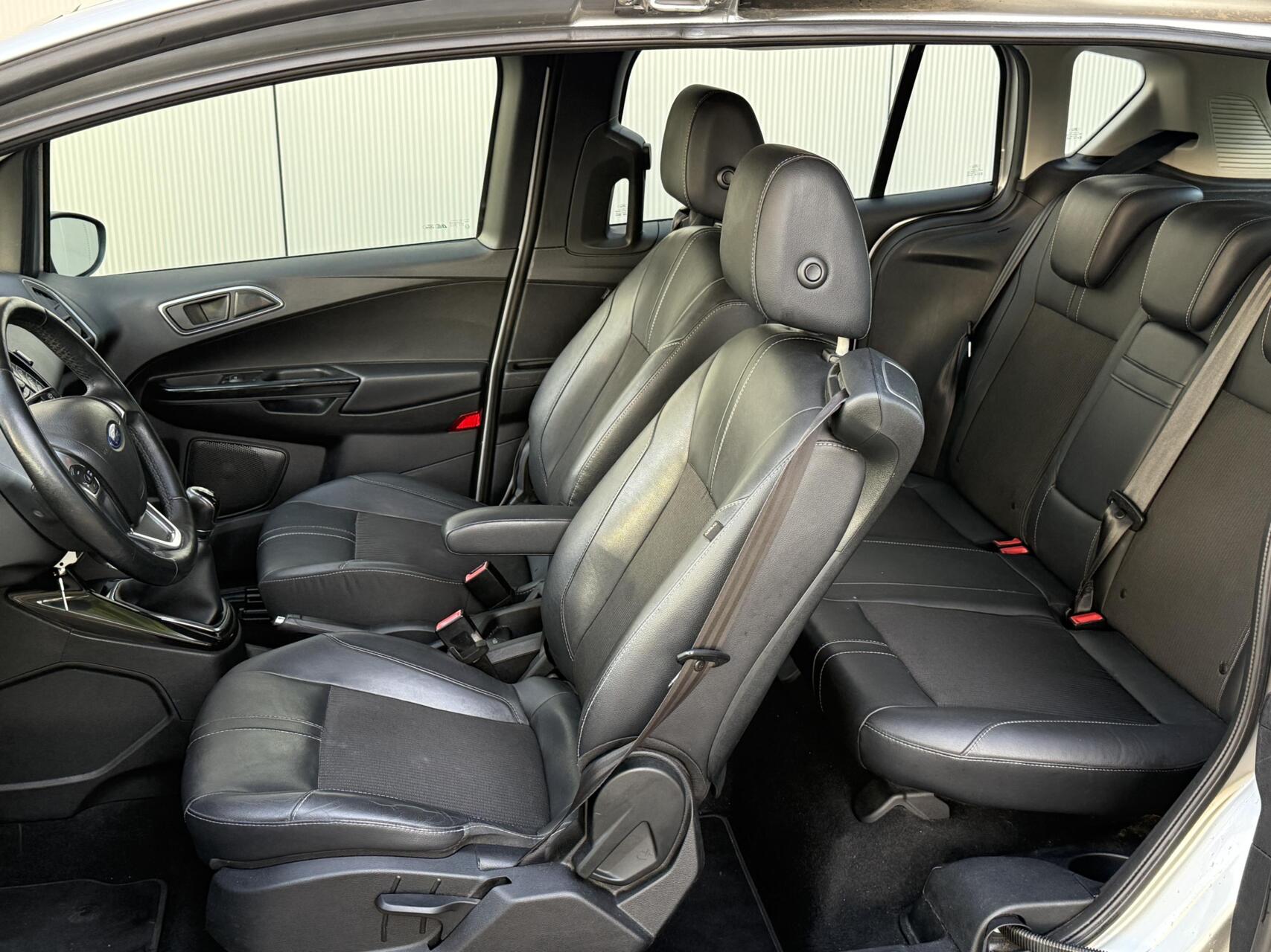 Foto van Ford B-max