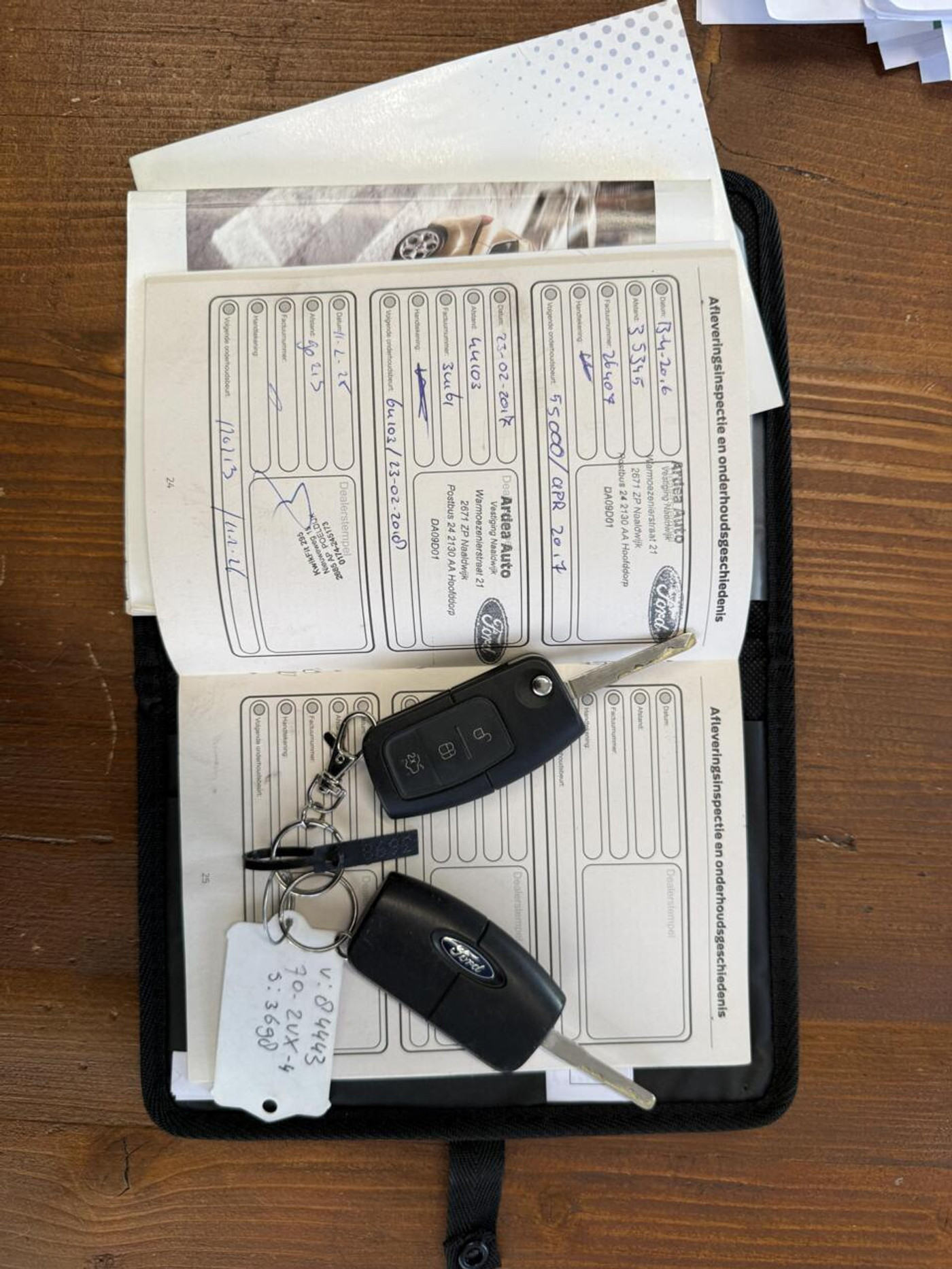 Foto van Ford B-max