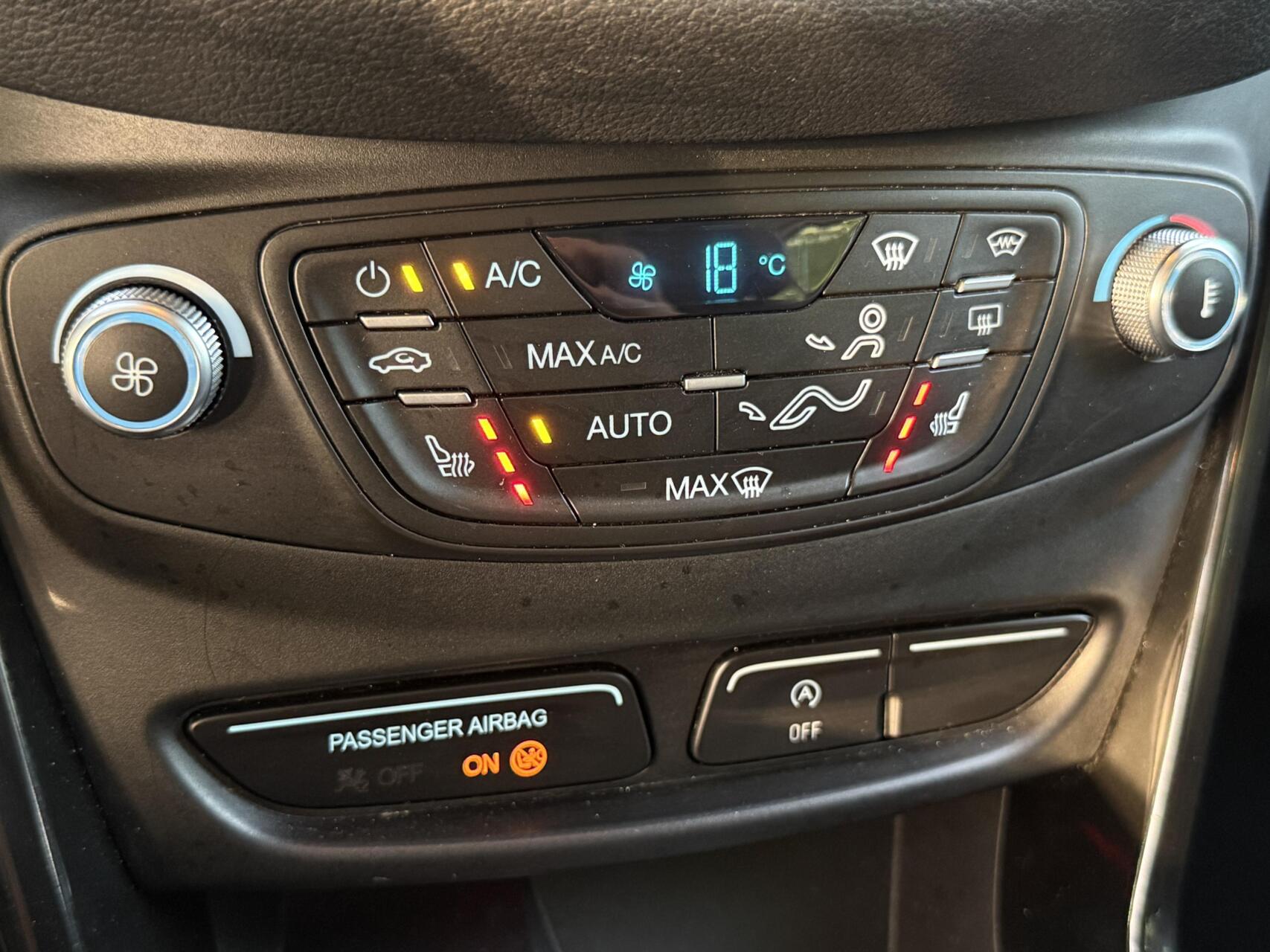 Foto van Ford B-max