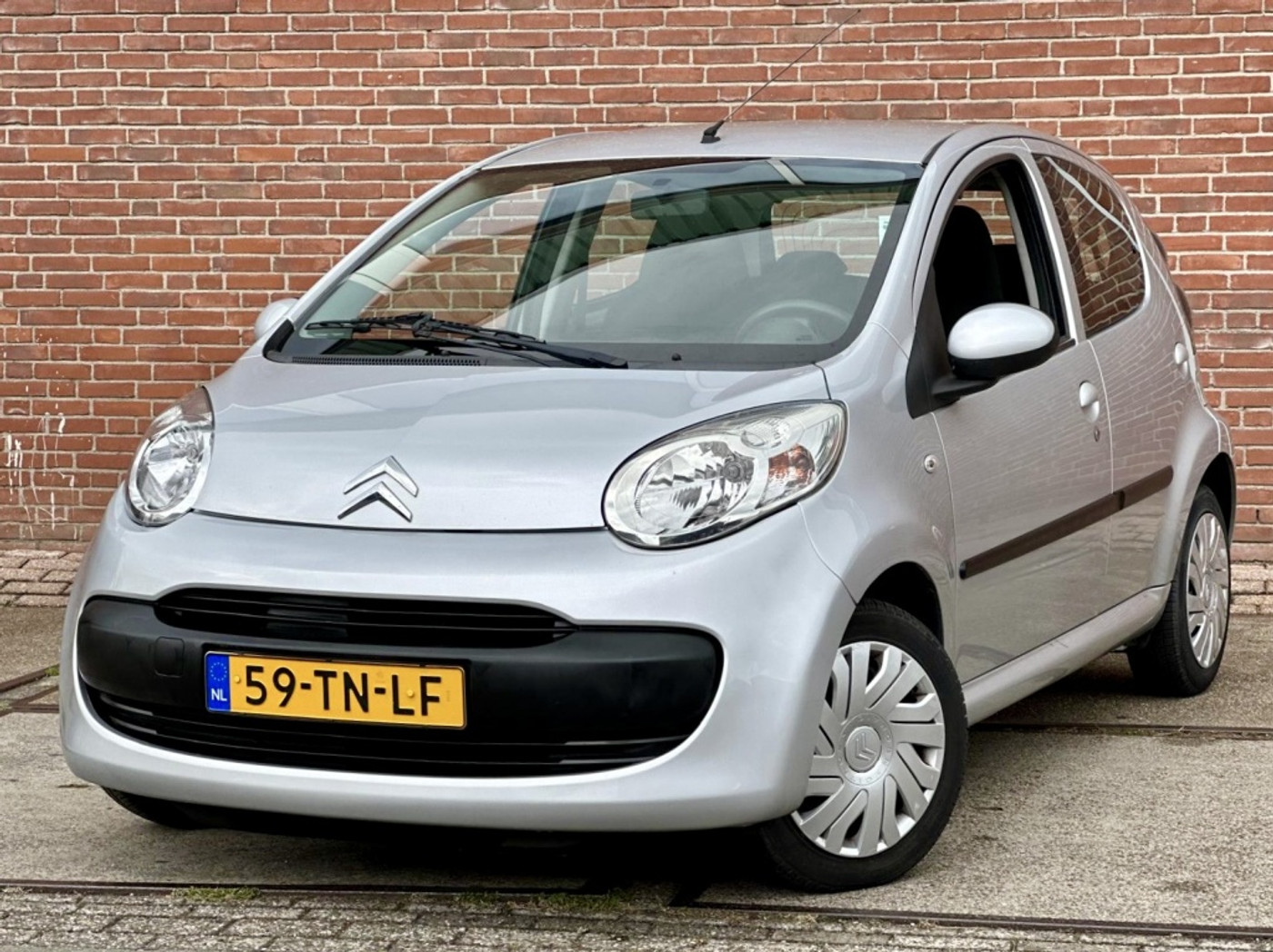 Citroen Citroen C1 1.0-12V Ambiance |5 Deurs |Stuurbkr |Nieuwe APK 2006 - voorkant