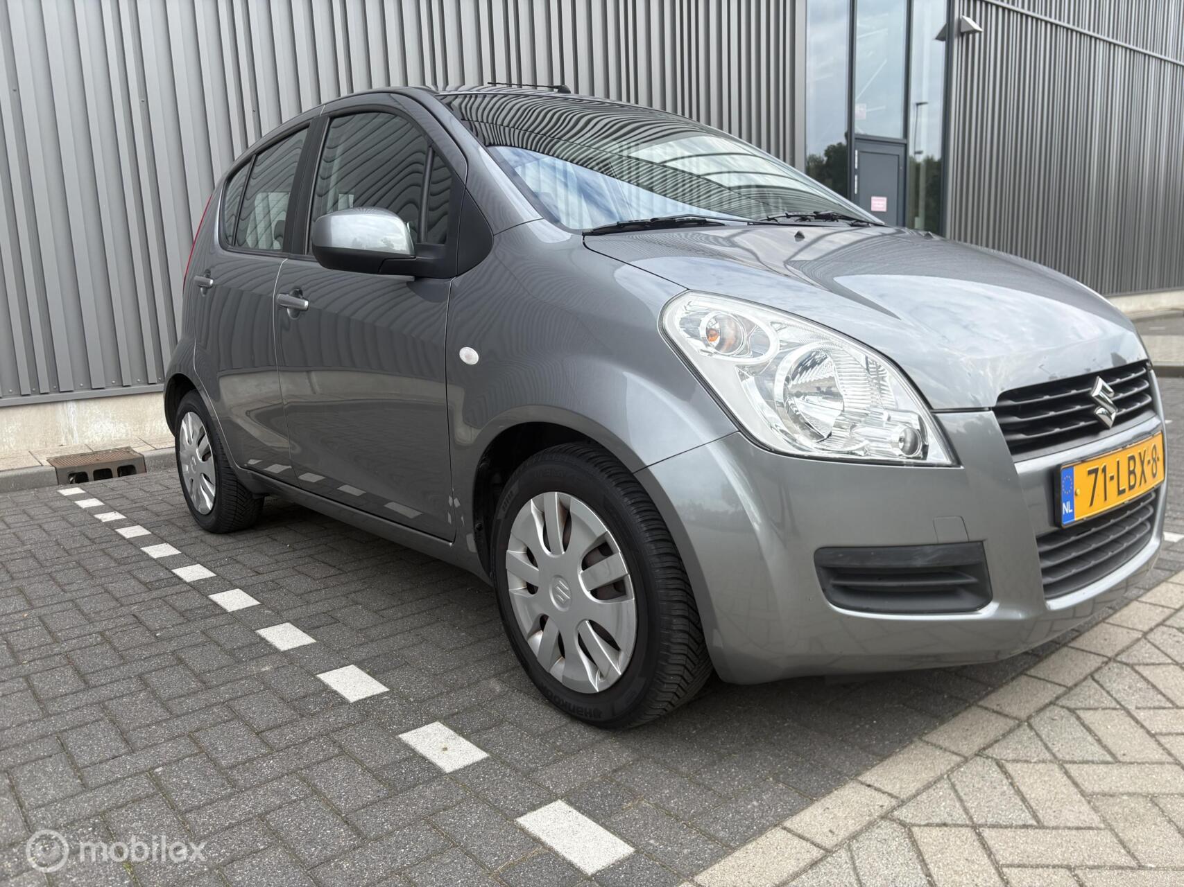 Foto van Suzuki Splash