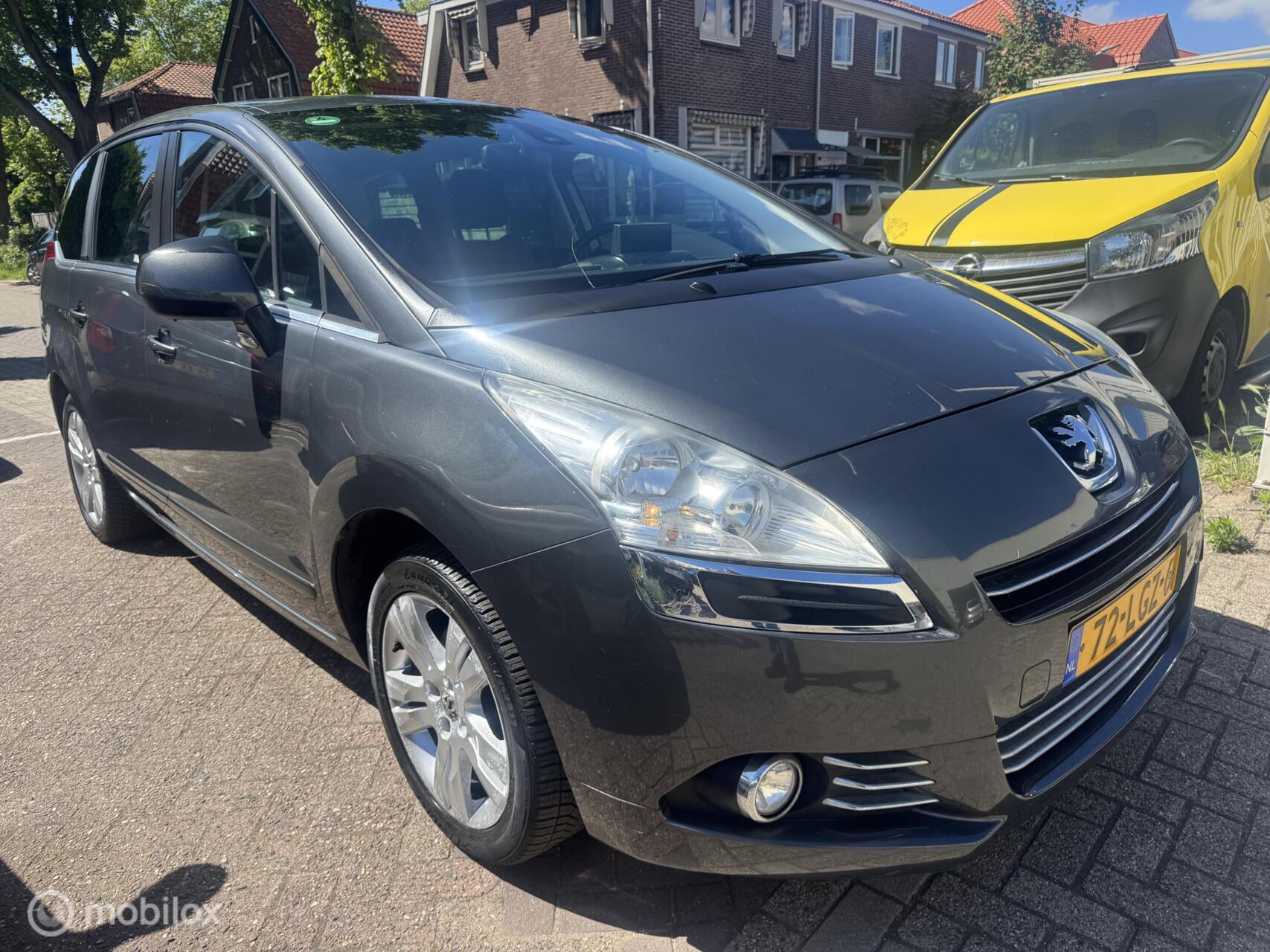 Foto van Peugeot 5008