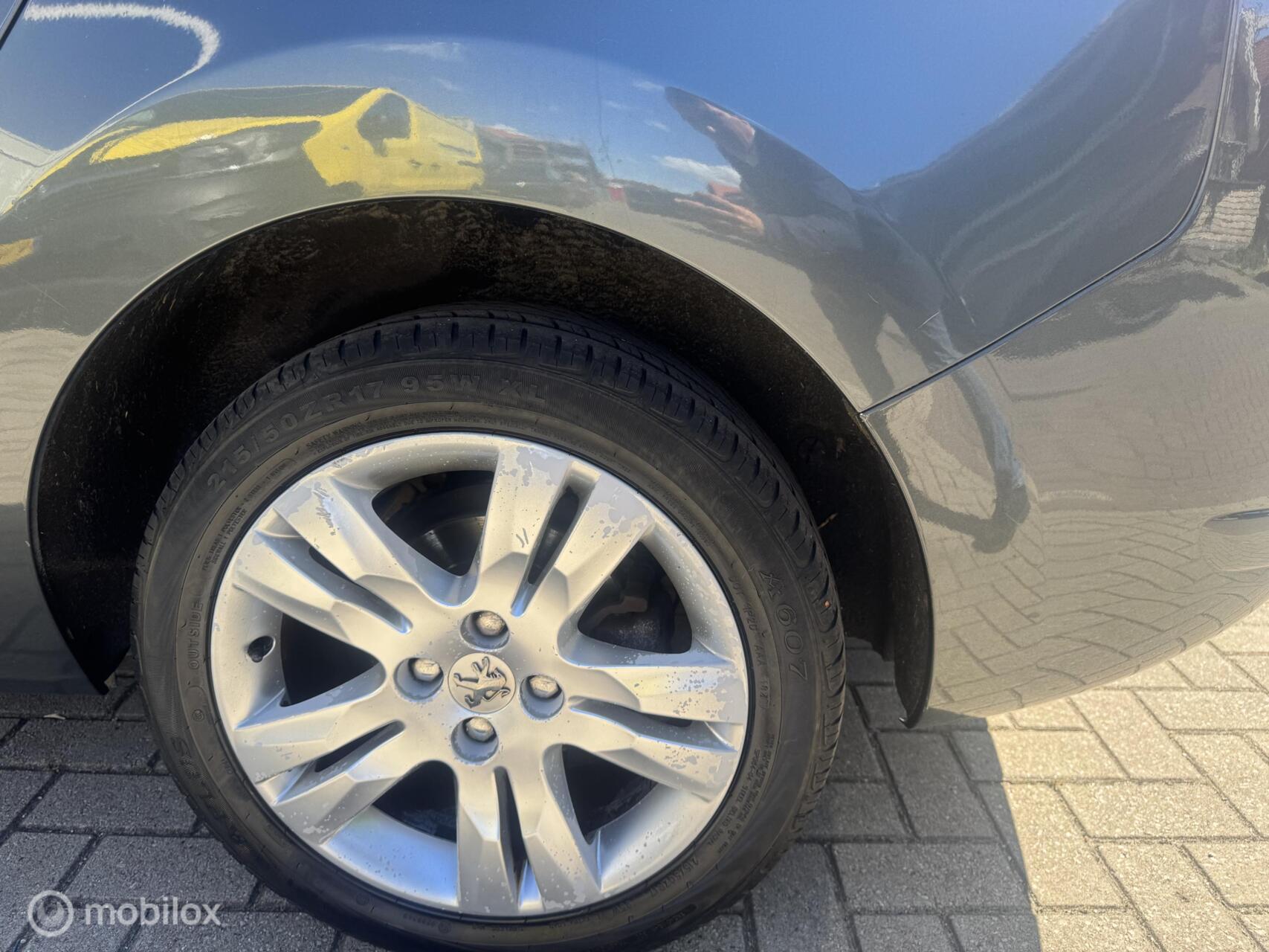 Foto van Peugeot 5008