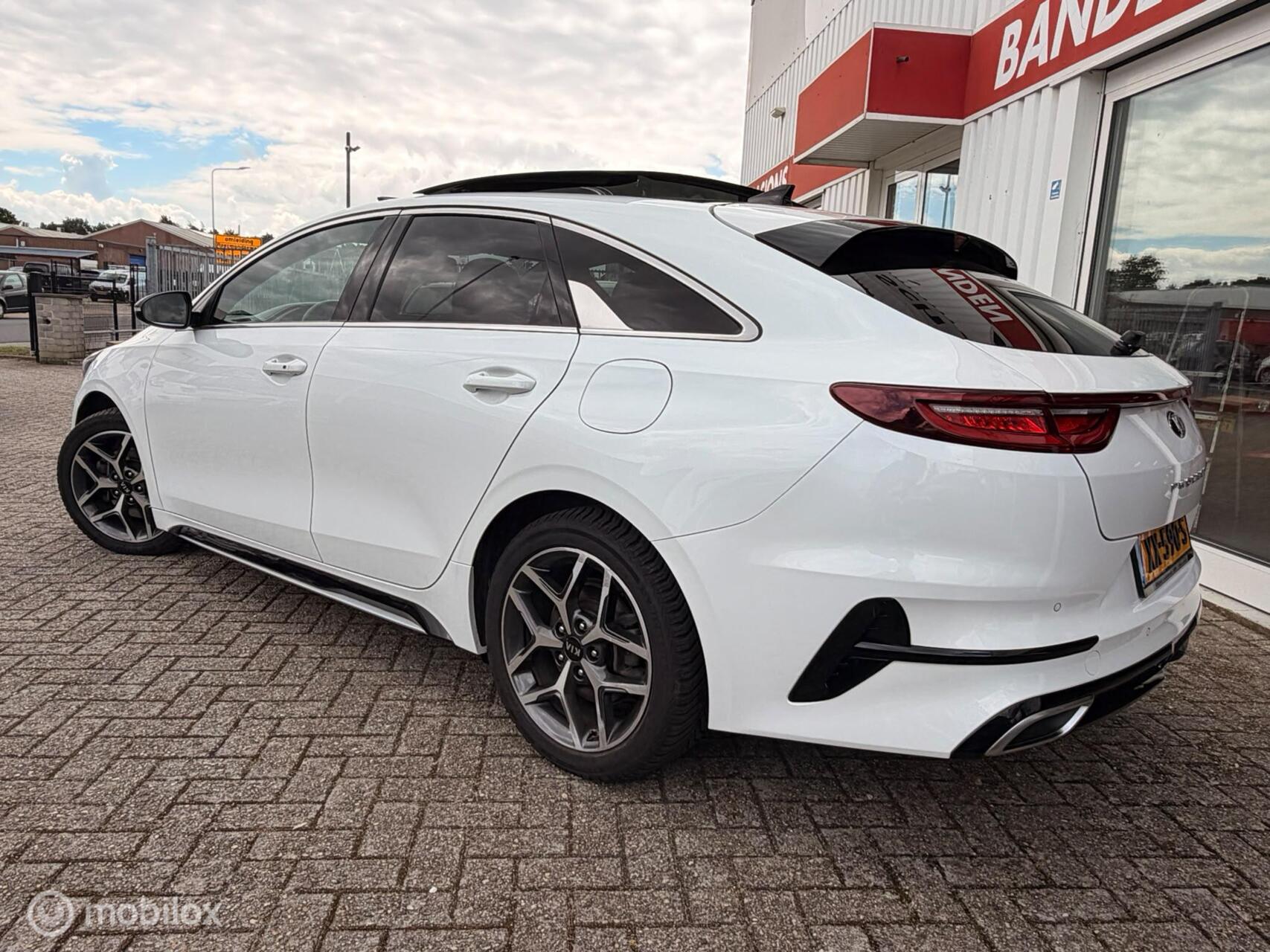 Foto van Kia Proceed