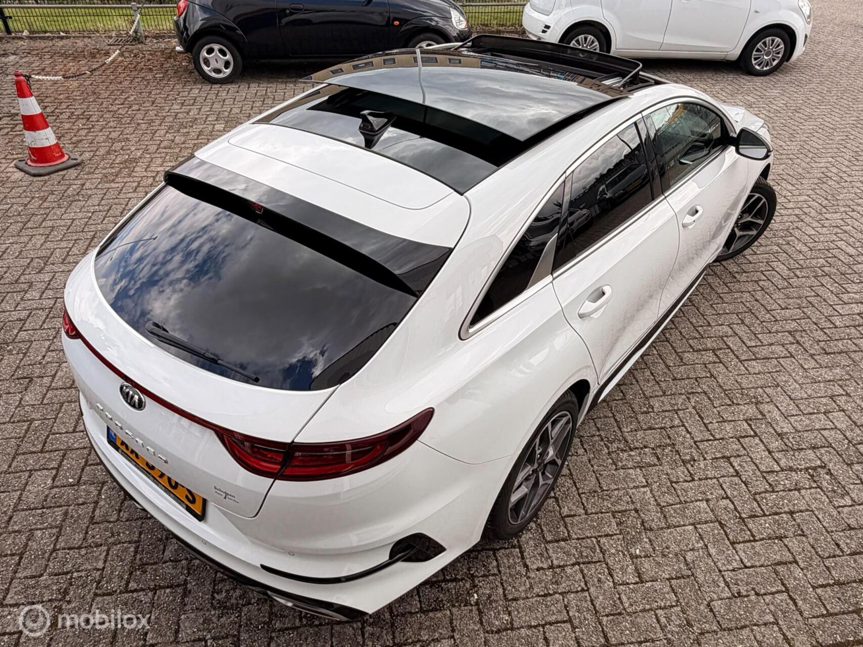 Foto van Kia Proceed