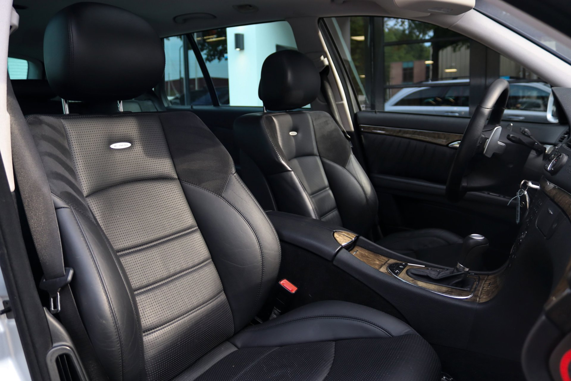 Foto van Mercedes-Benz E 63 AMG