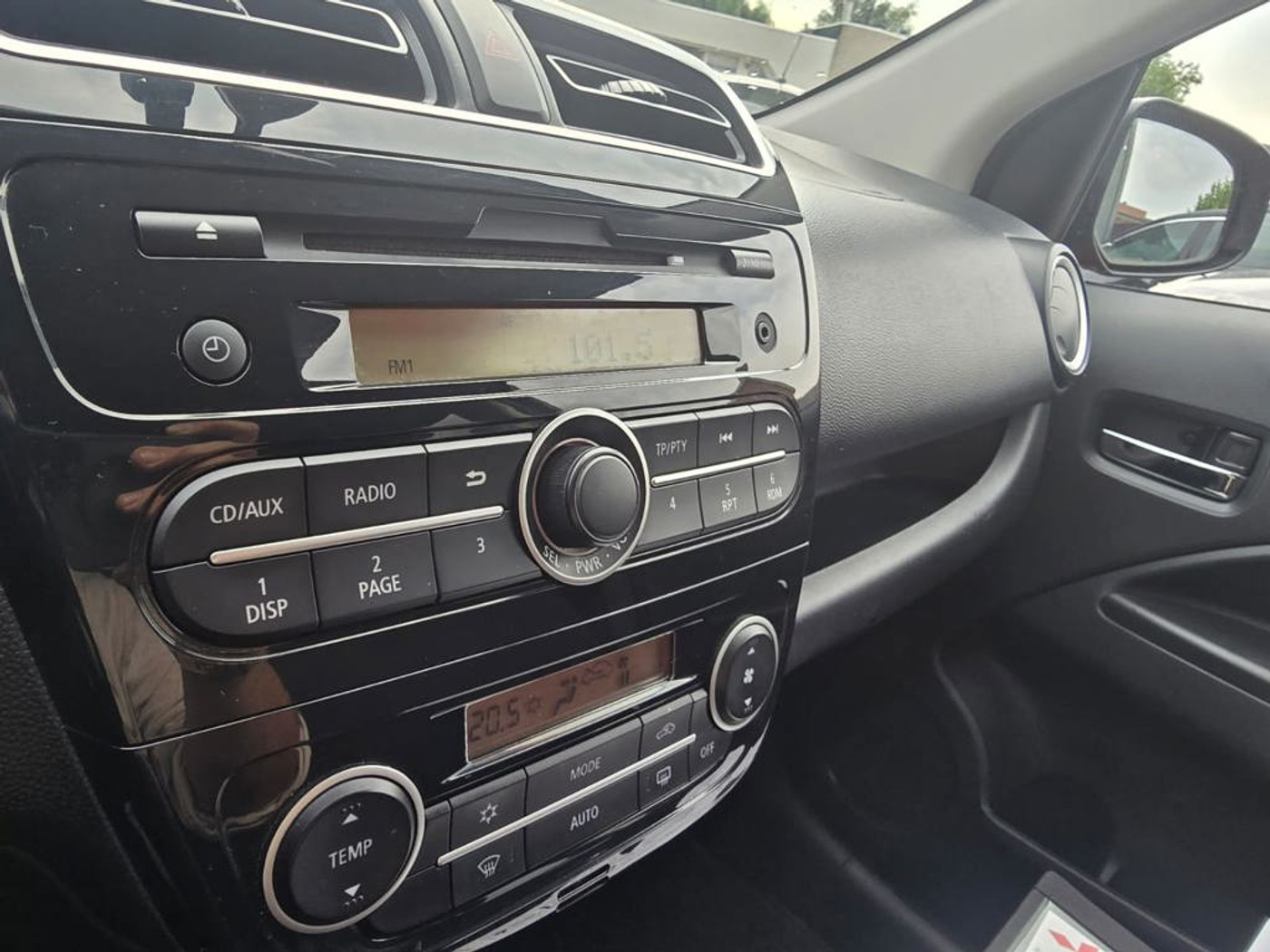 Foto van Mitsubishi Mitsubishi Space Star