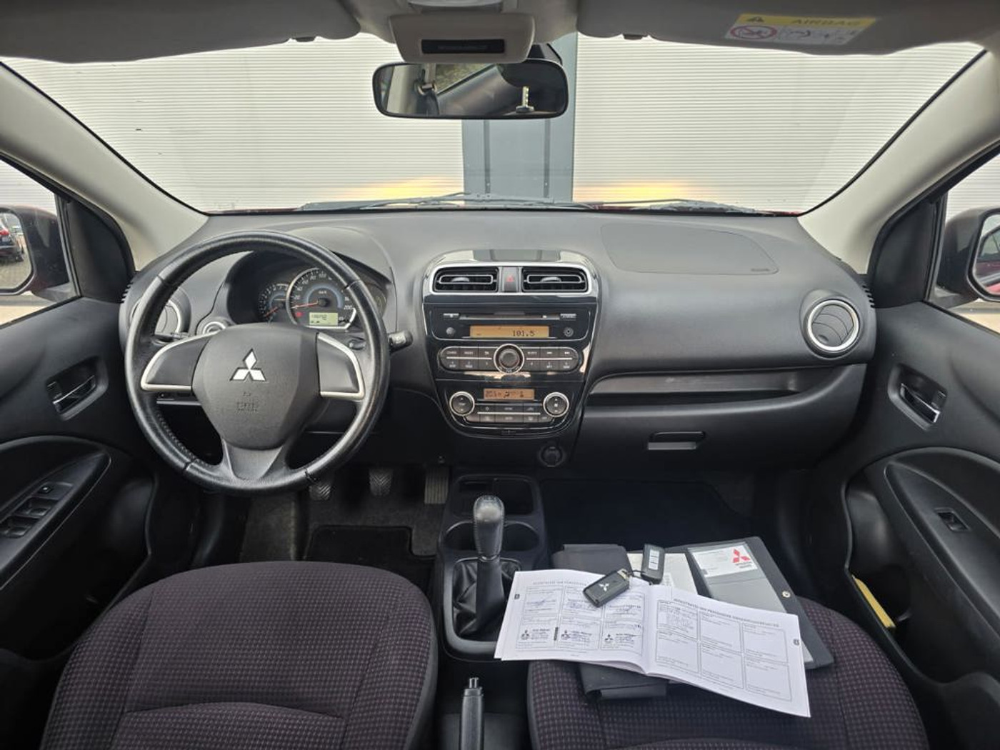 Foto van Mitsubishi Mitsubishi Space Star