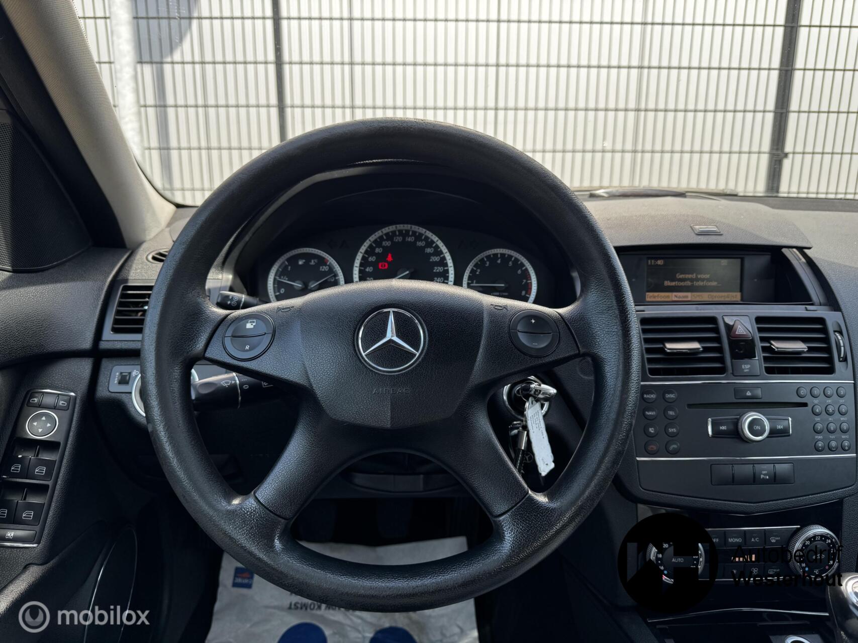 Foto van Mercedes-Benz C 180 Kompressor