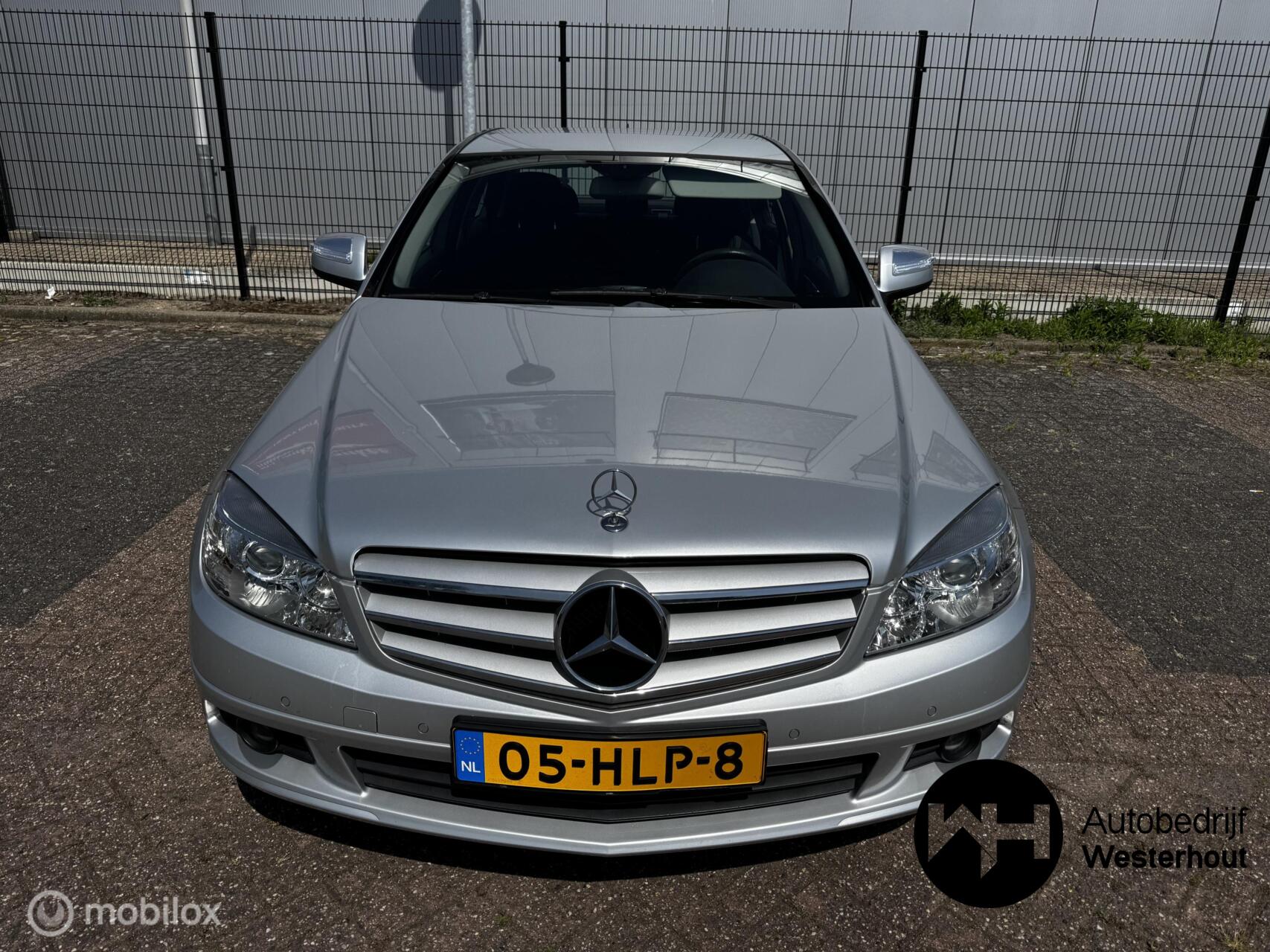 Foto van Mercedes-Benz C 180 Kompressor