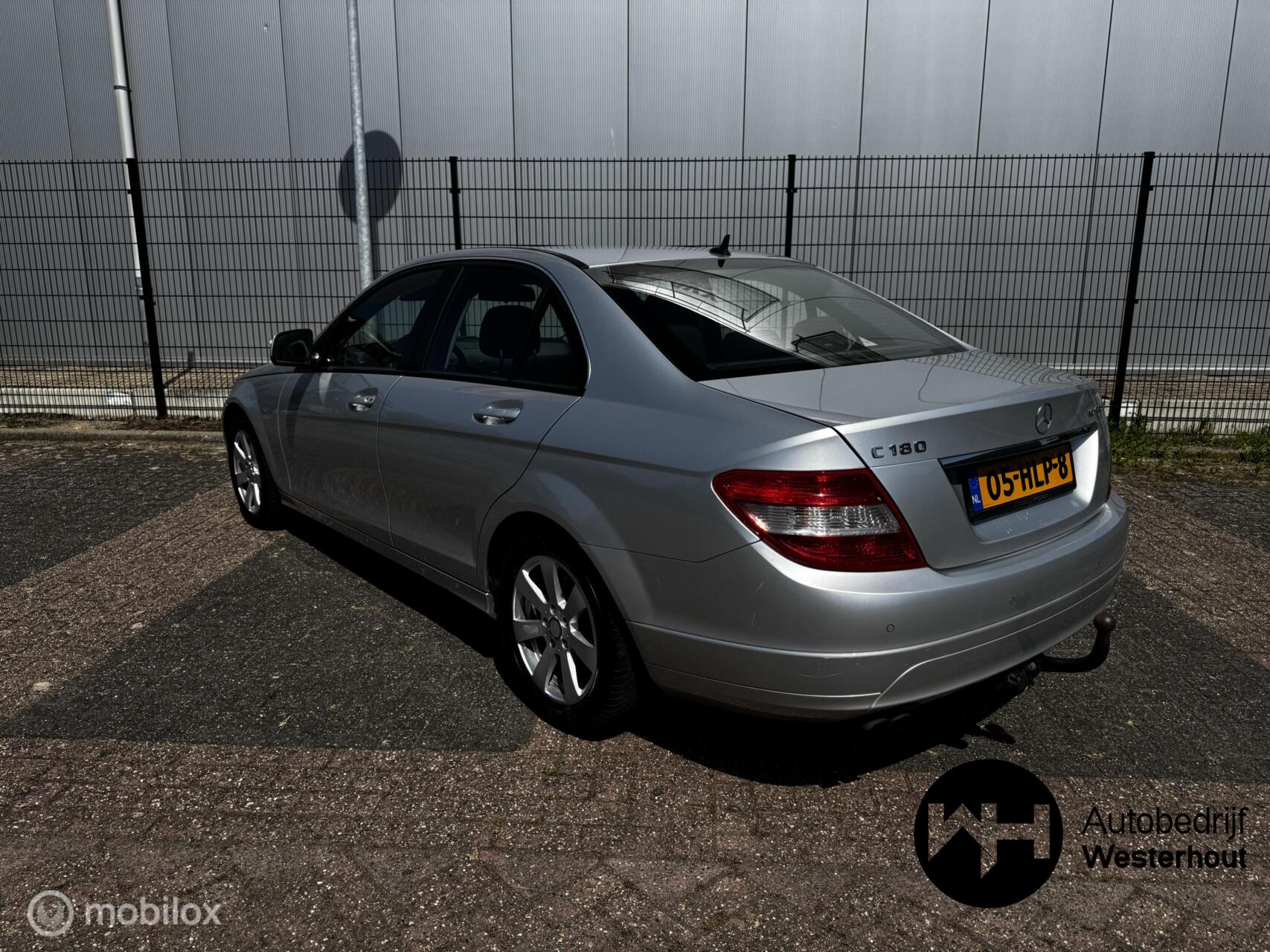 Foto van Mercedes-Benz C 180 Kompressor
