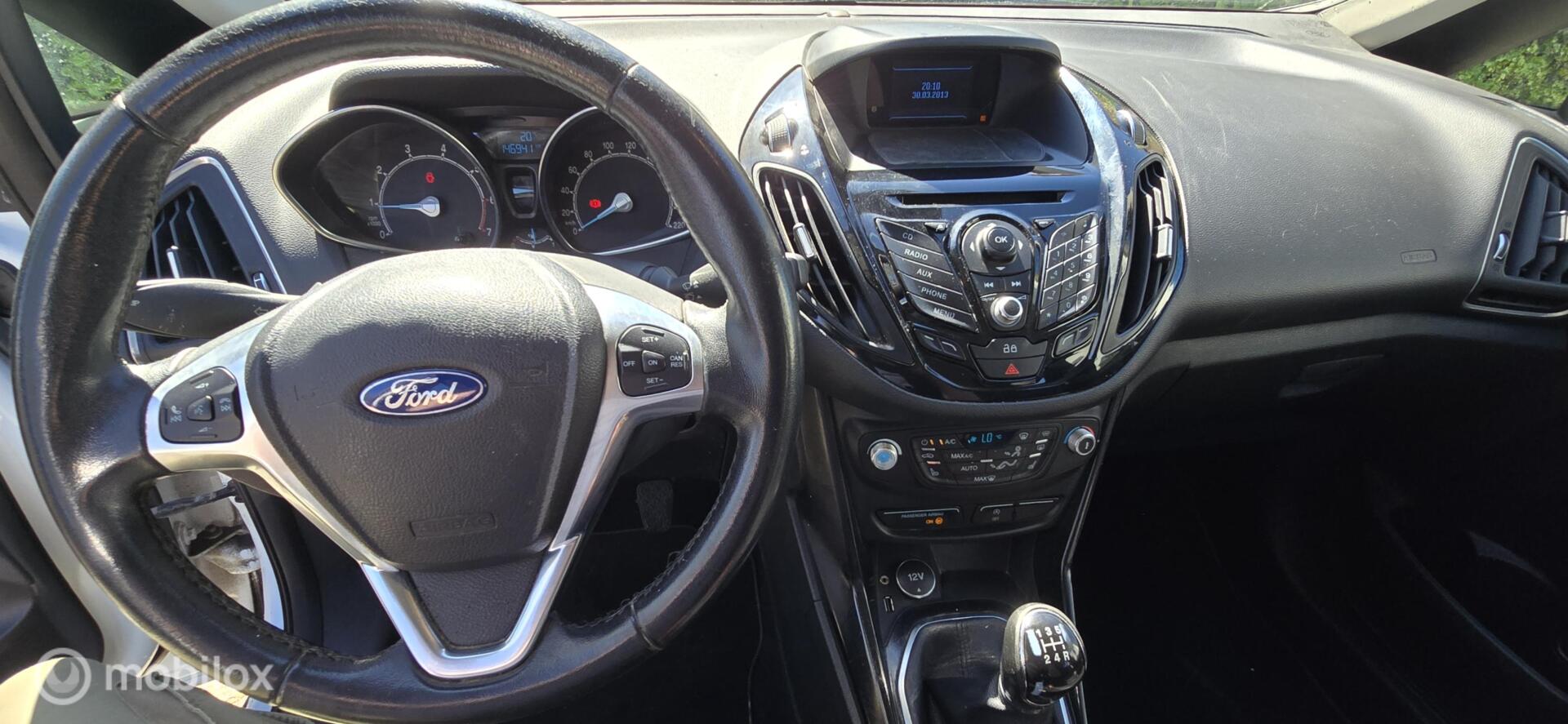 Foto van Ford B-max