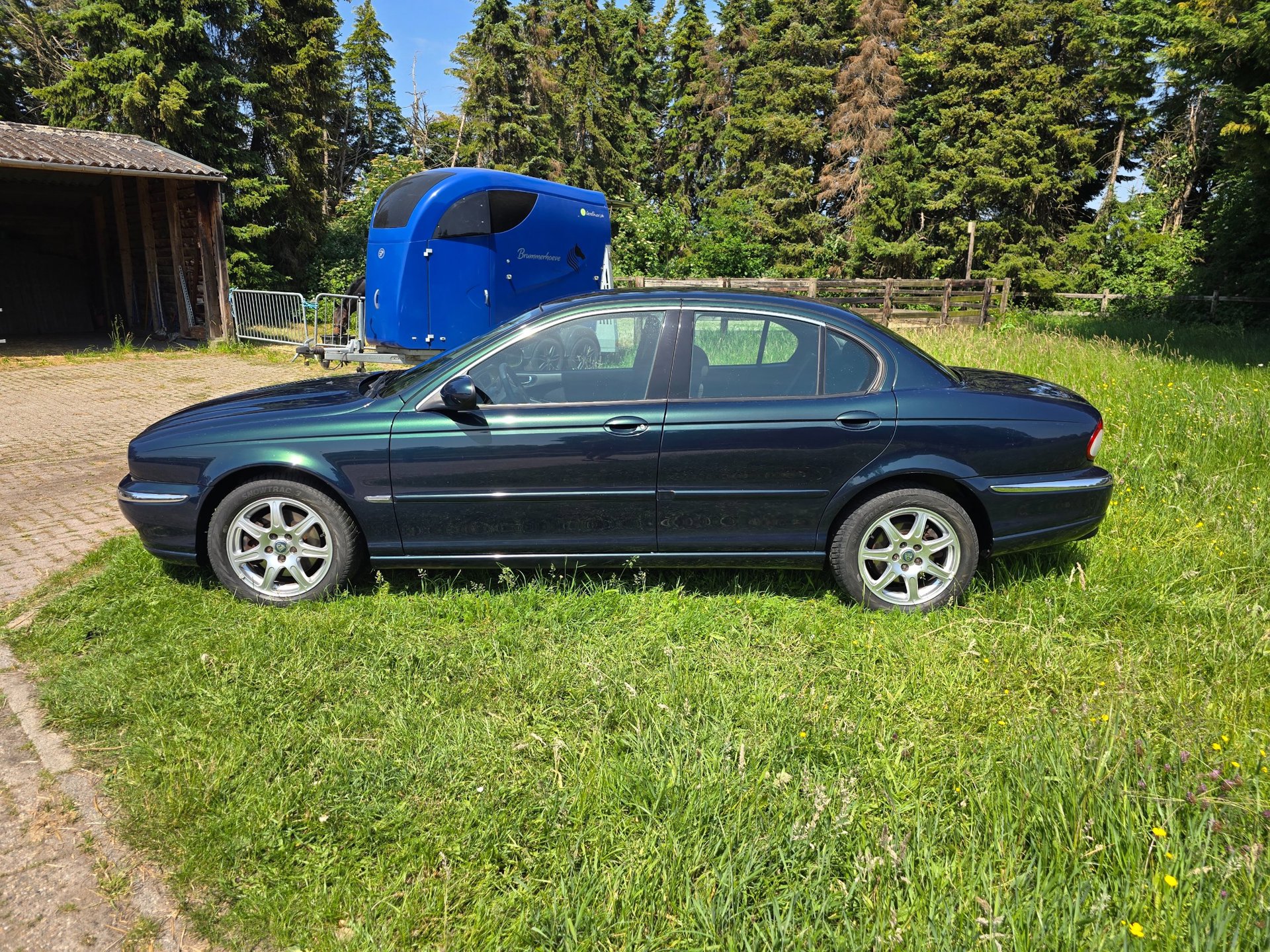 Foto van Jaguar X-type 2.0 V6