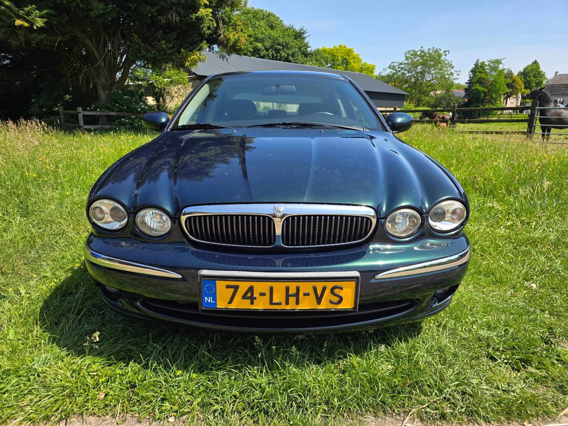 Foto van Jaguar X-type 2.0 V6