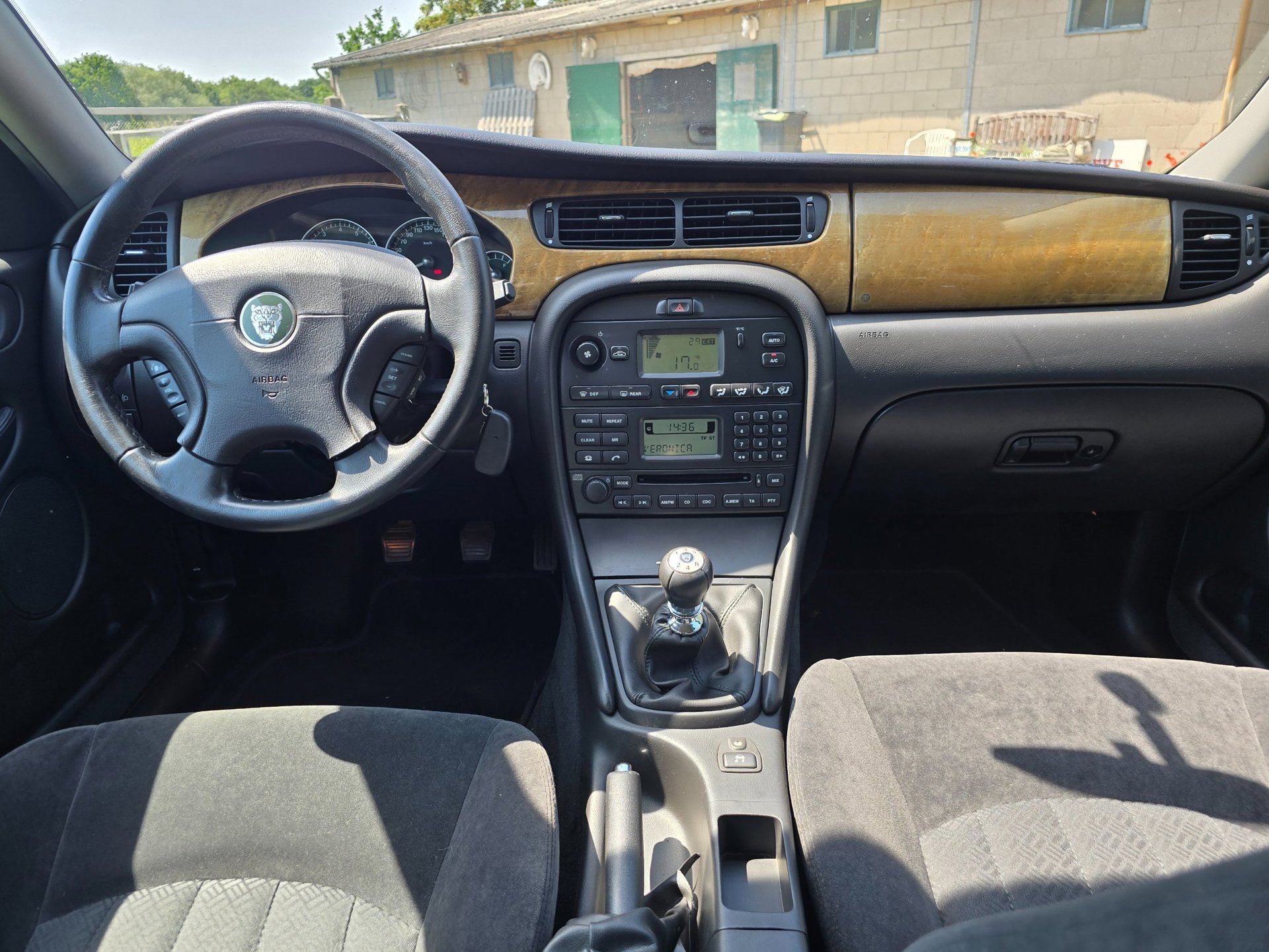 Foto van Jaguar X-type 2.0 V6