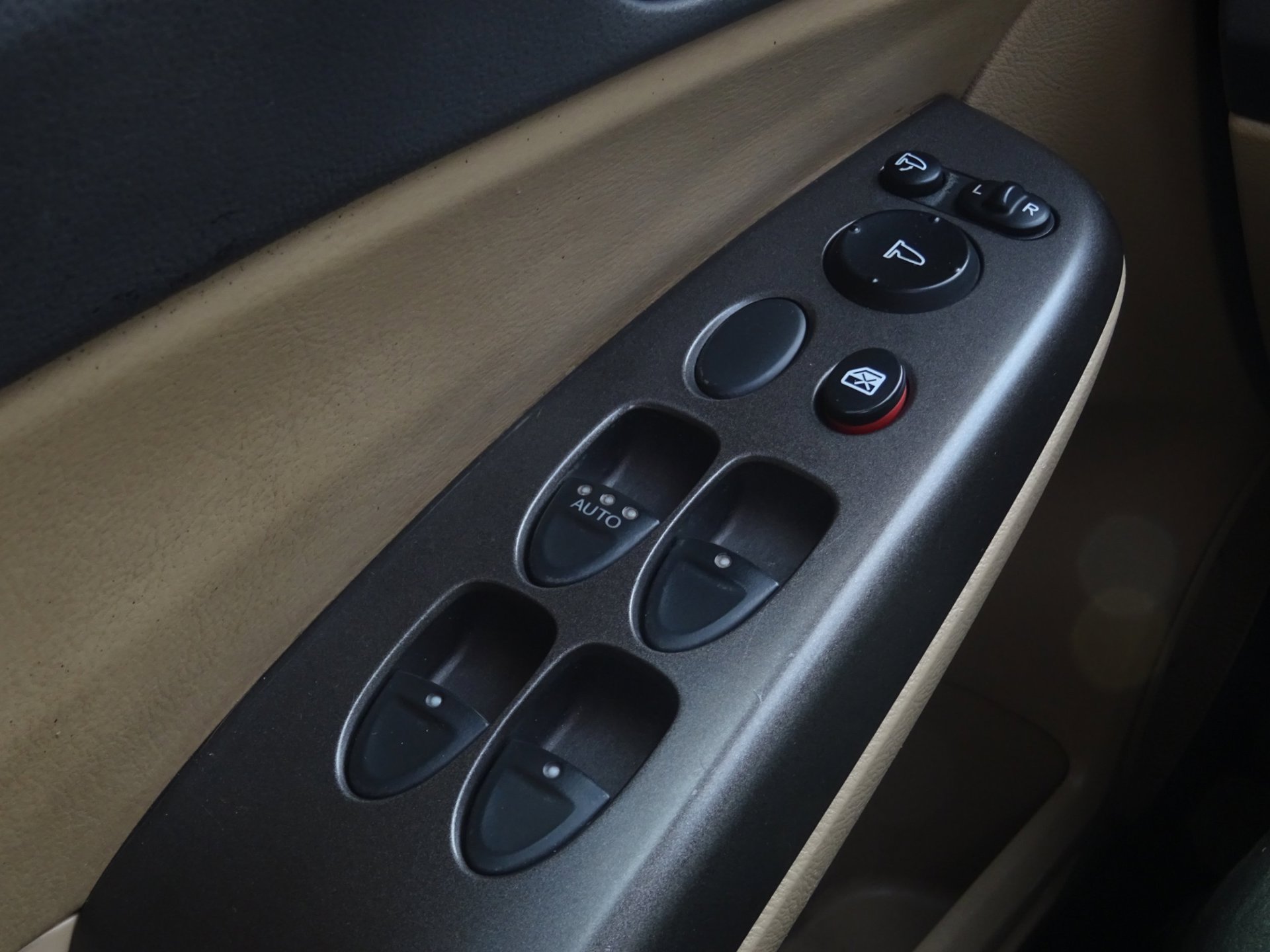 Foto van Honda Civic 4dr Hybrid