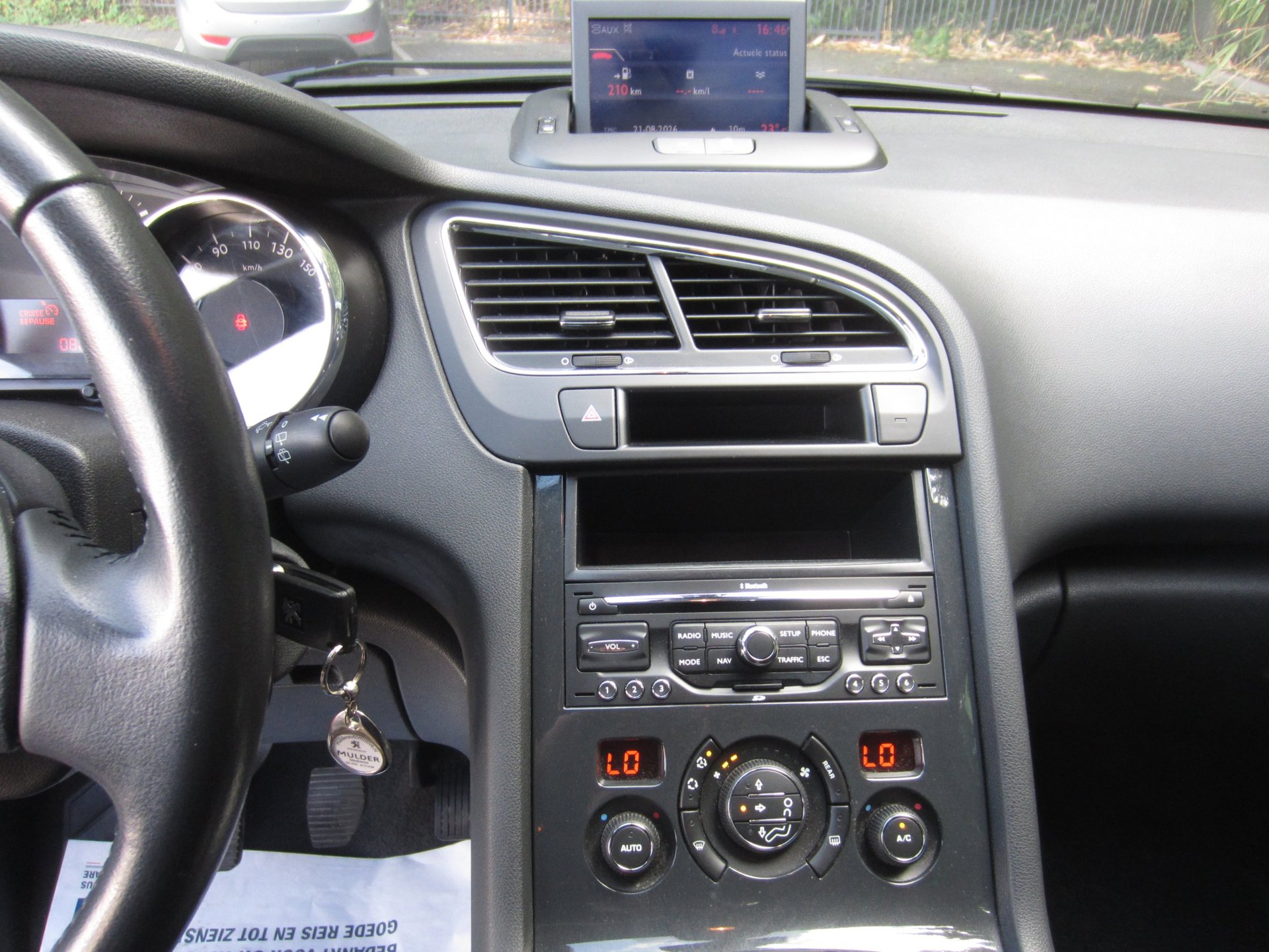 Foto van Peugeot 5008