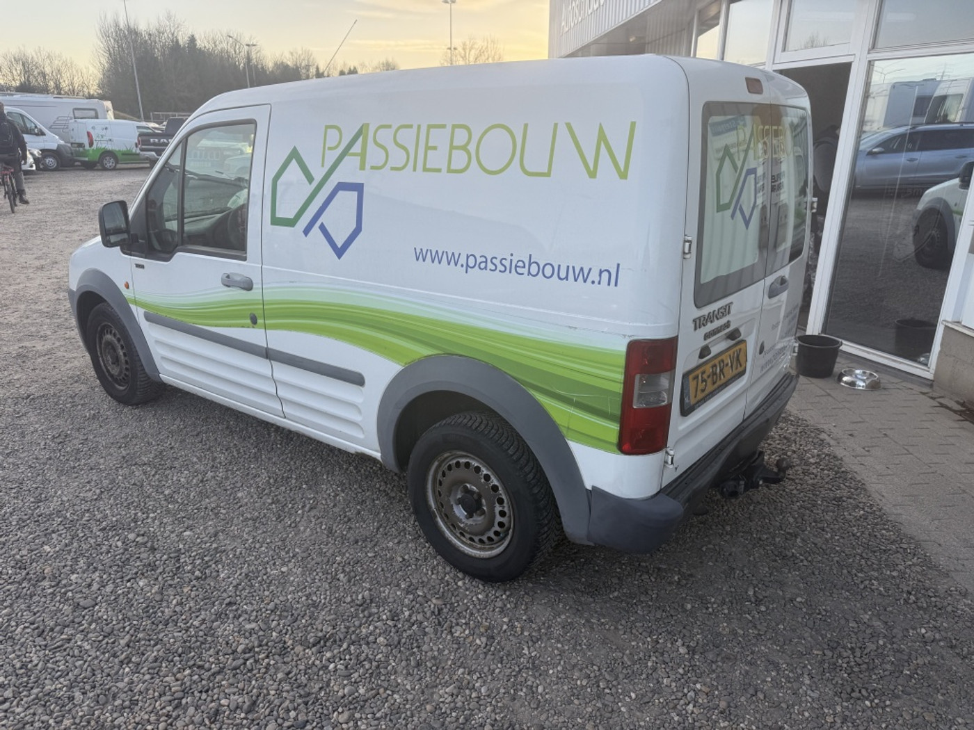 Foto van Ford Transit Connect 200s LR Van 1.8td 55
