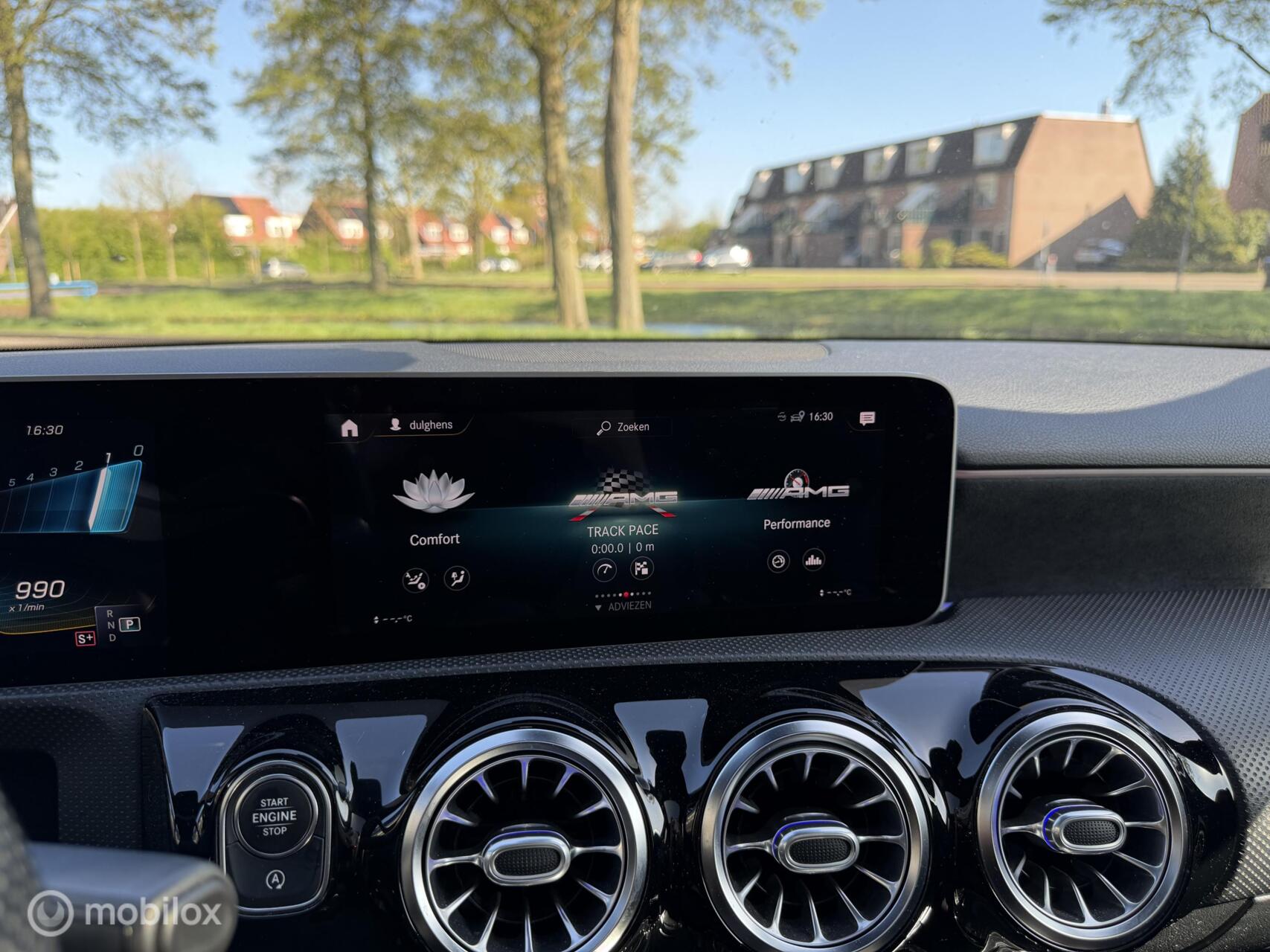 Foto van Mercedes-Benz AMG A 35