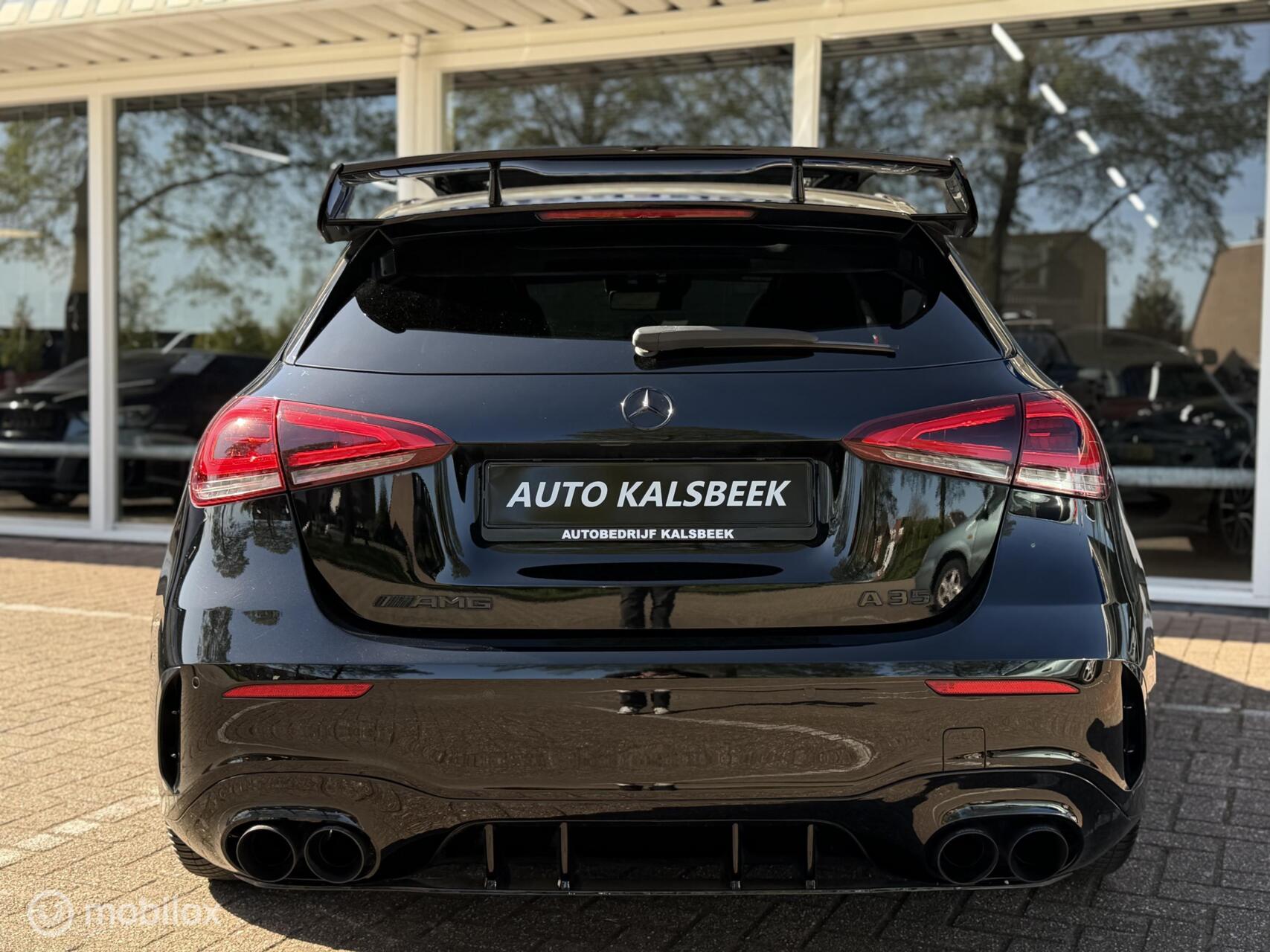 Foto van Mercedes-Benz AMG A 35