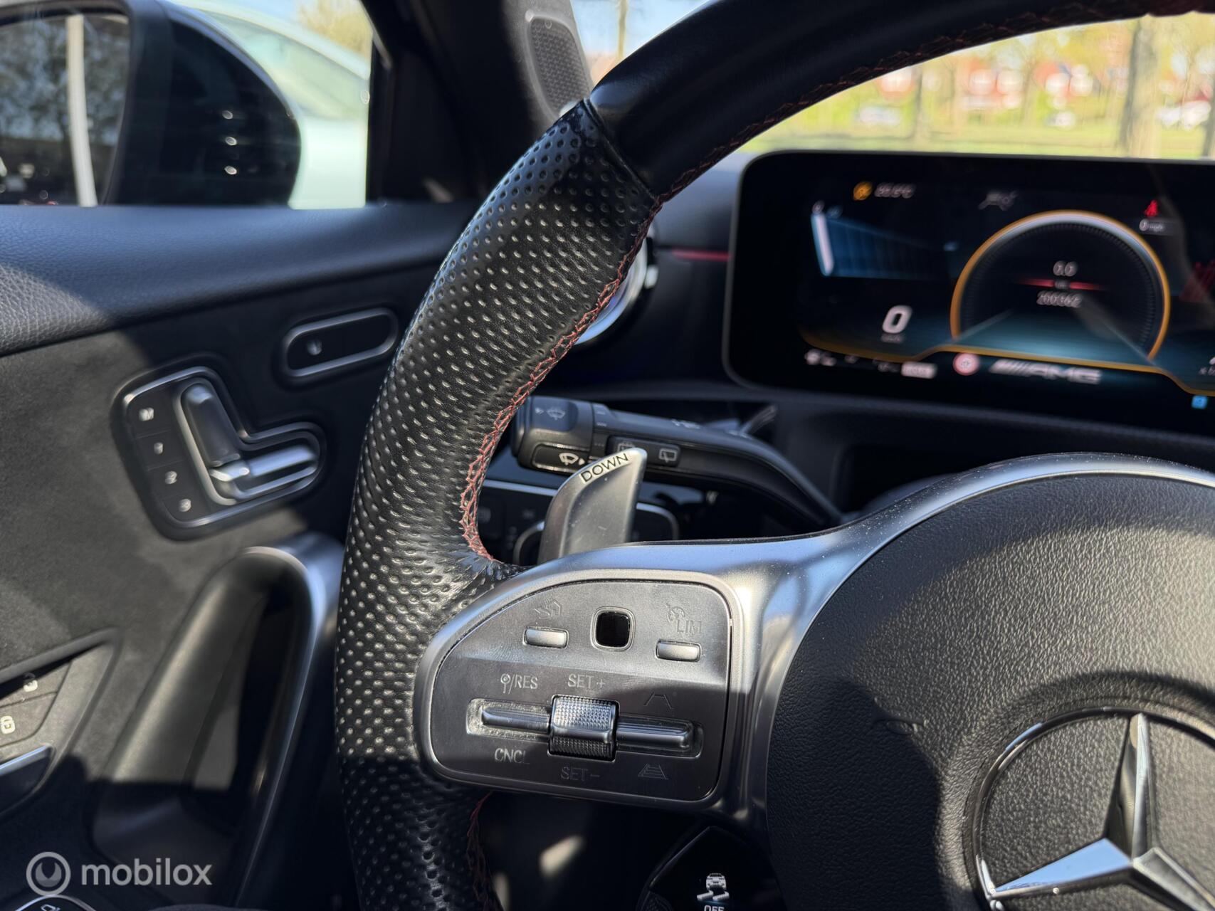 Foto van Mercedes-Benz AMG A 35
