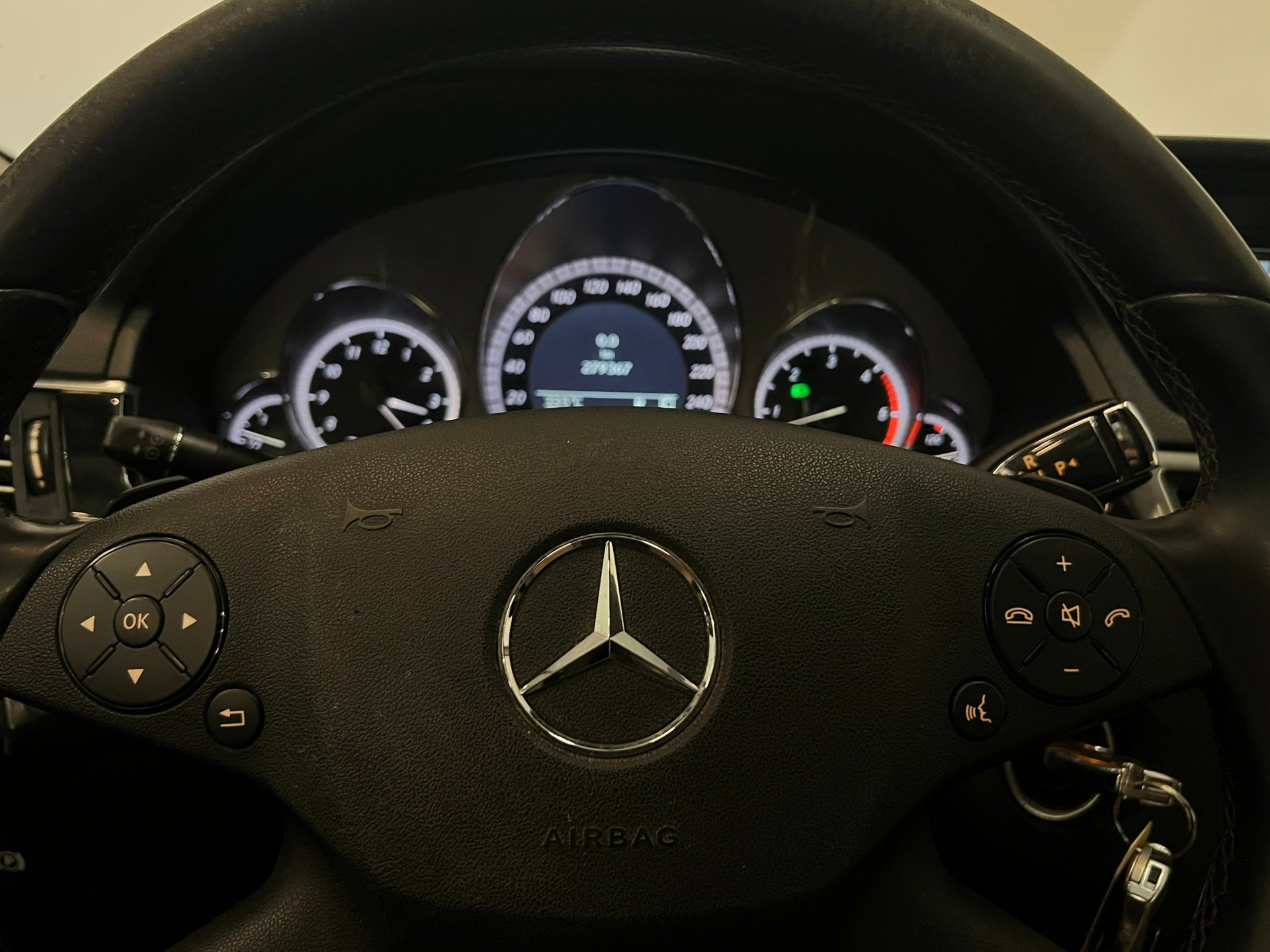 Foto van Mercedes-Benz E 350 CDI