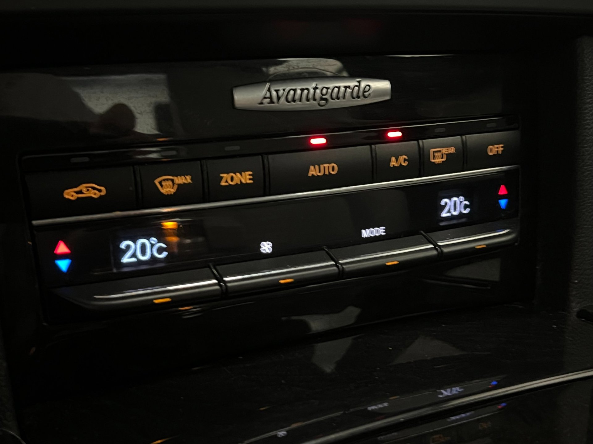 Foto van Mercedes-Benz E 350 CDI