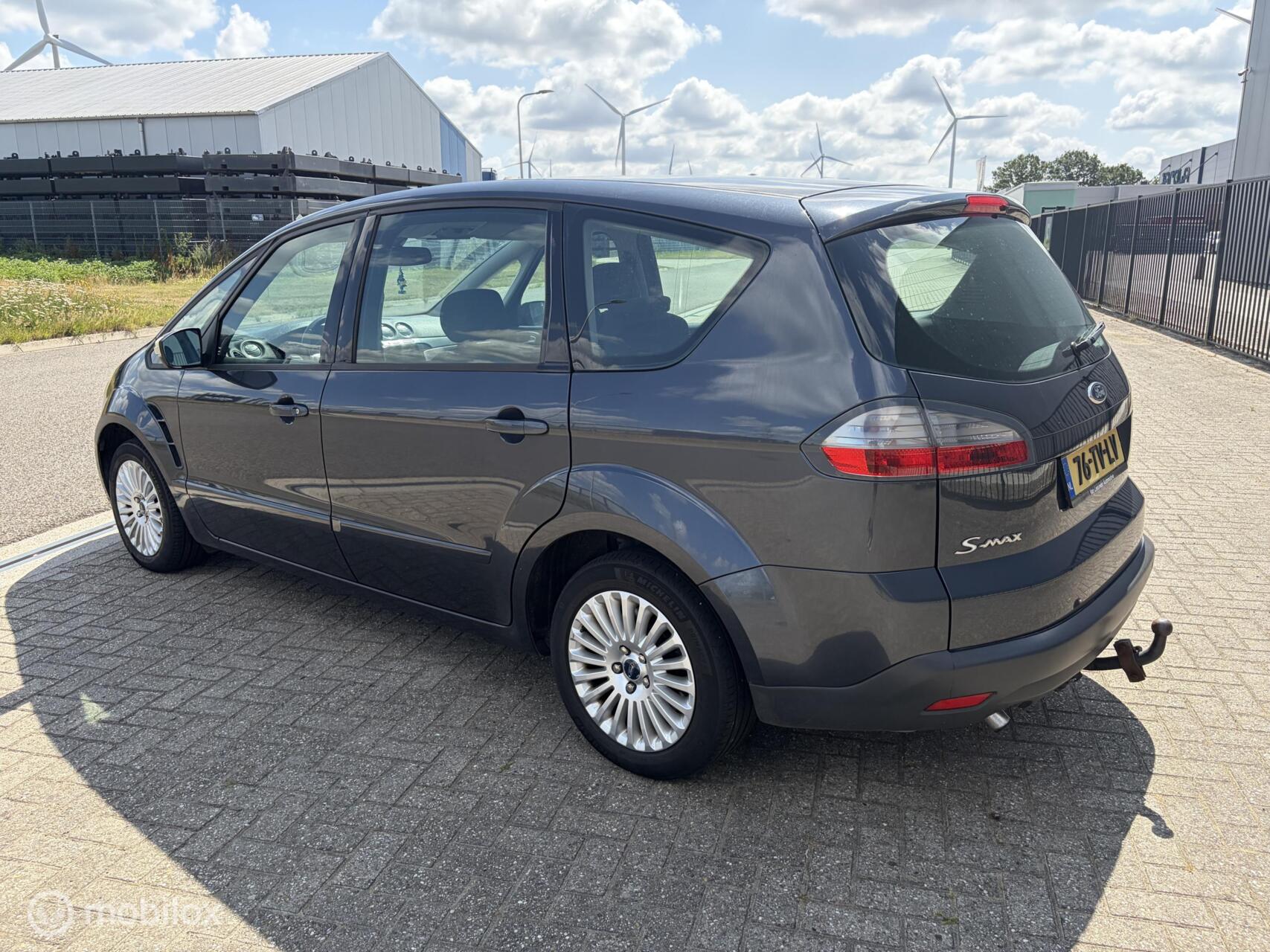 Foto van Ford S-max