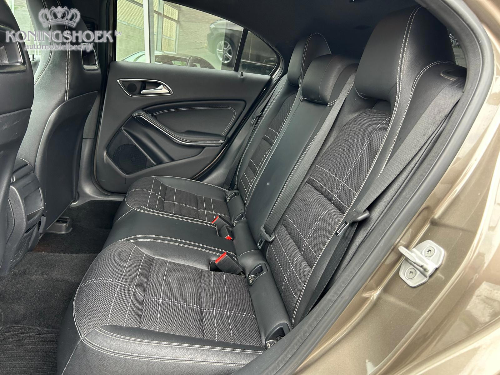 Foto van Mercedes-Benz A 180